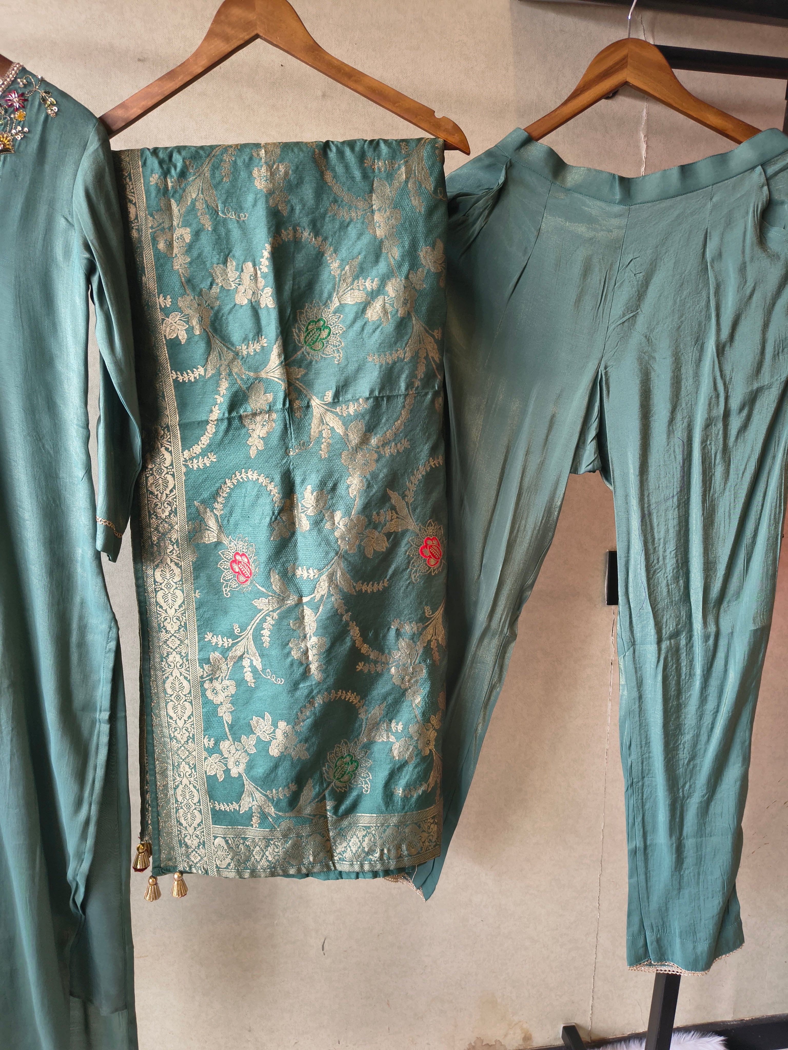 Image of Premium Teal Silk Blend Embroidered Kurta Set with Woven Dupatta & Straight Pants