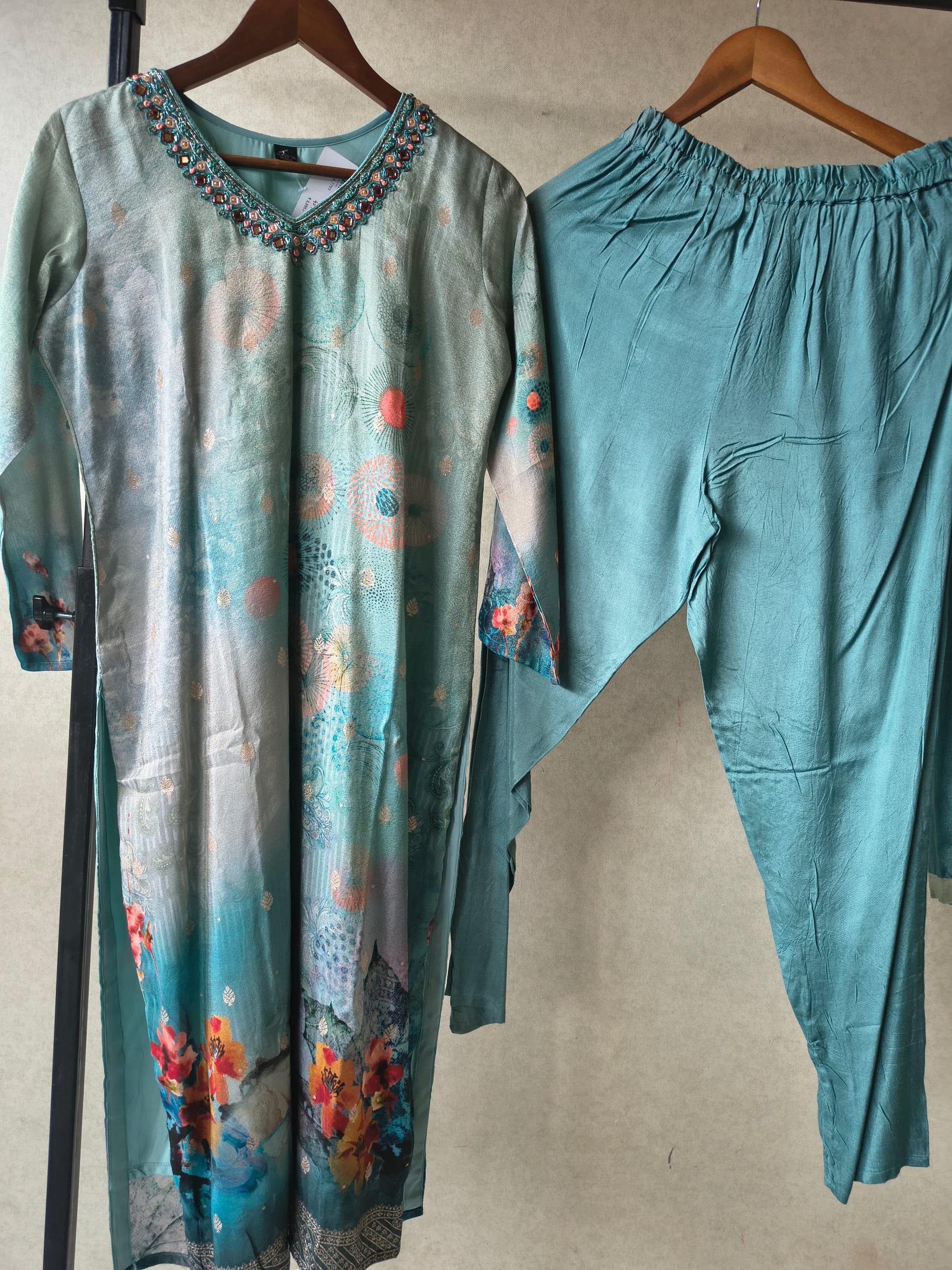 Premium Teal Digital Floral Printed Silk Blend Kurta Set with Solid Pants & Chiffon Dupatta