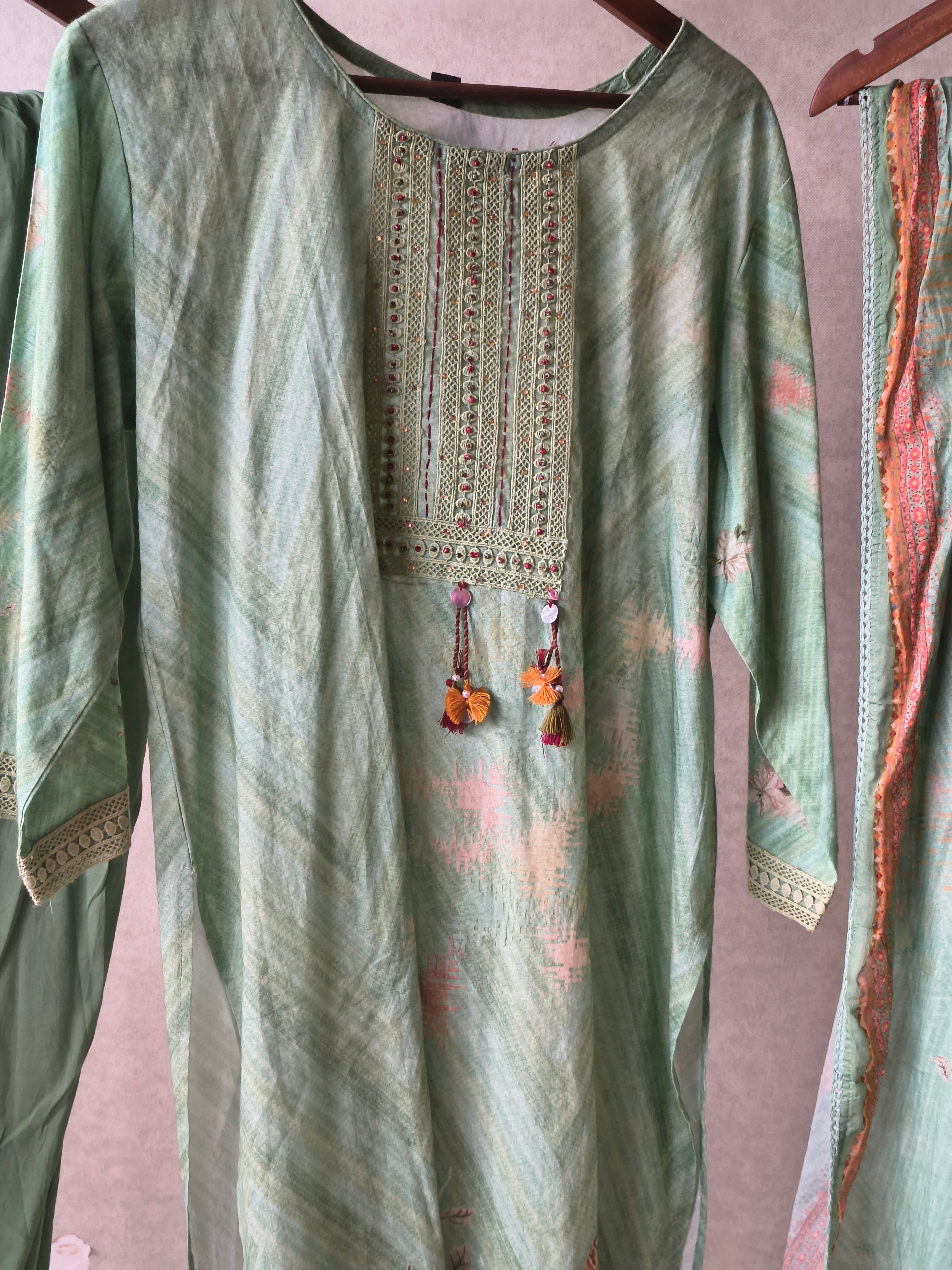 Image of Premium Mint Green Floral Printed Kurta Set with Pants & Designer Dupatta