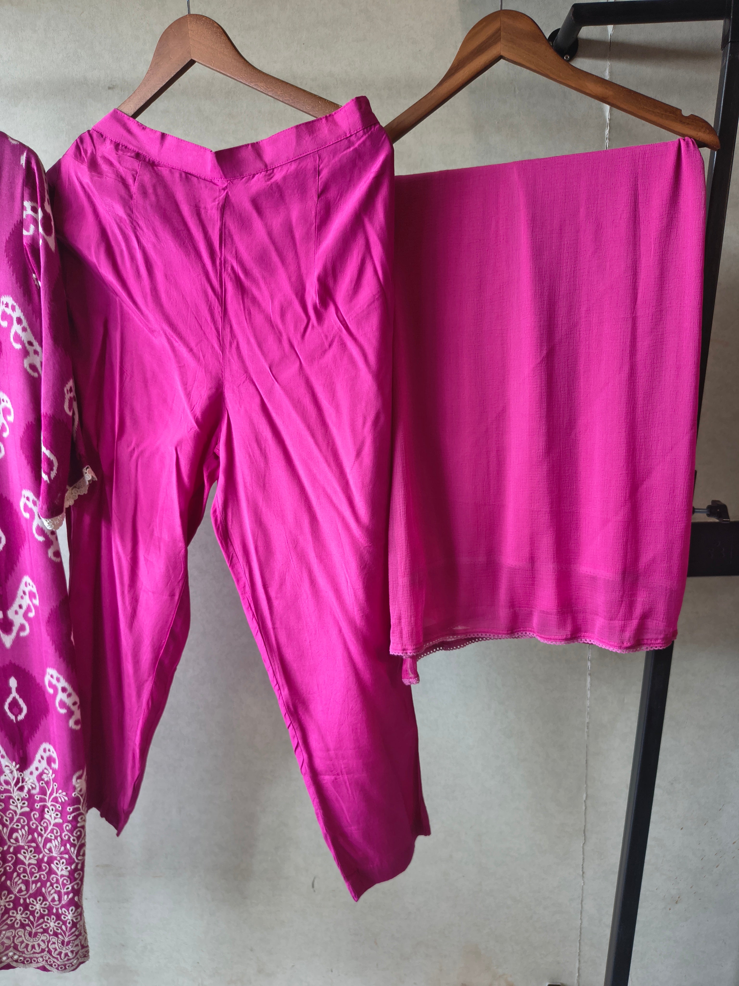 Image of Premium Magenta Ikat Printed Cotton Kurta Set with Solid Pants & Dupatta