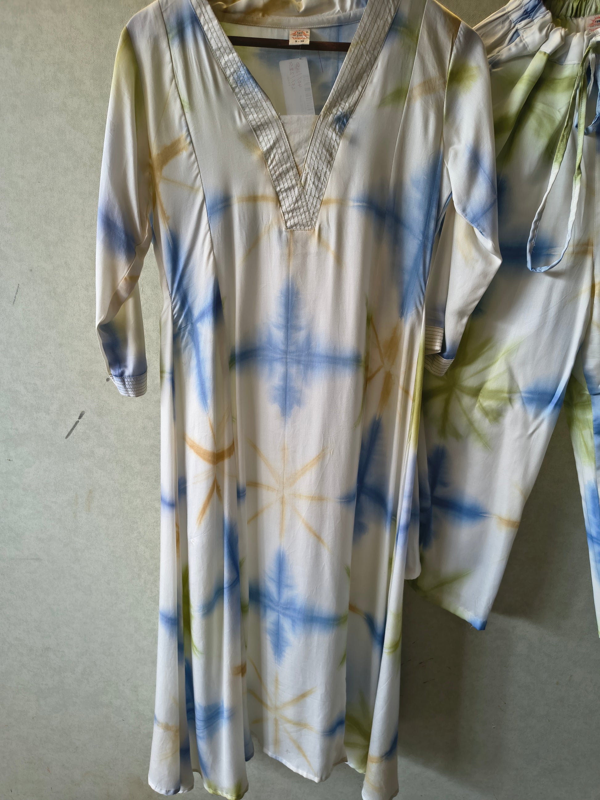Ivory Tie-Dye Print Premium Flared Co-Ord Set