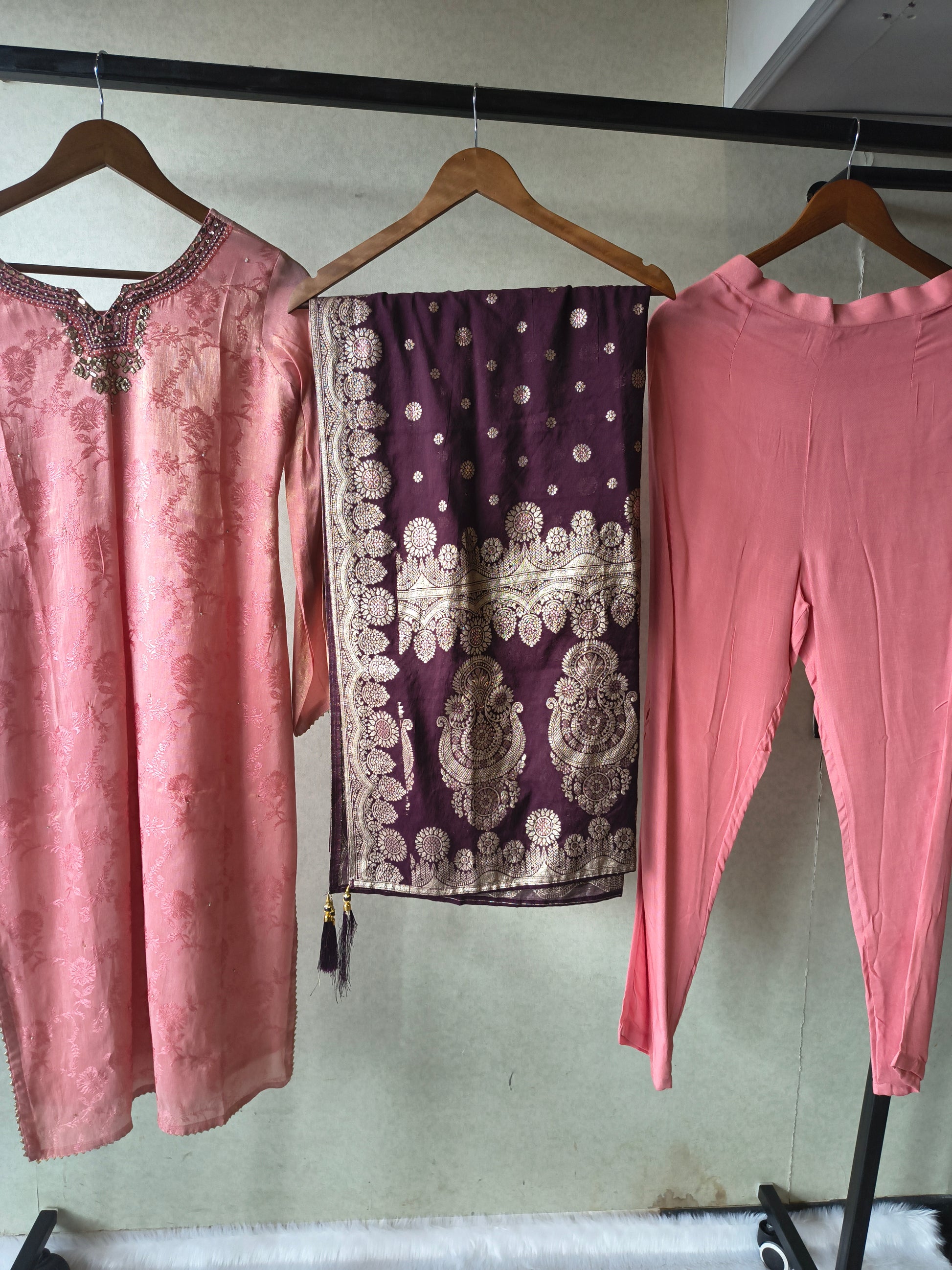 Premium Dusty Rose Jacquard Silk Kurta Set with Banarasi Woven Dupatta & Straight Pants