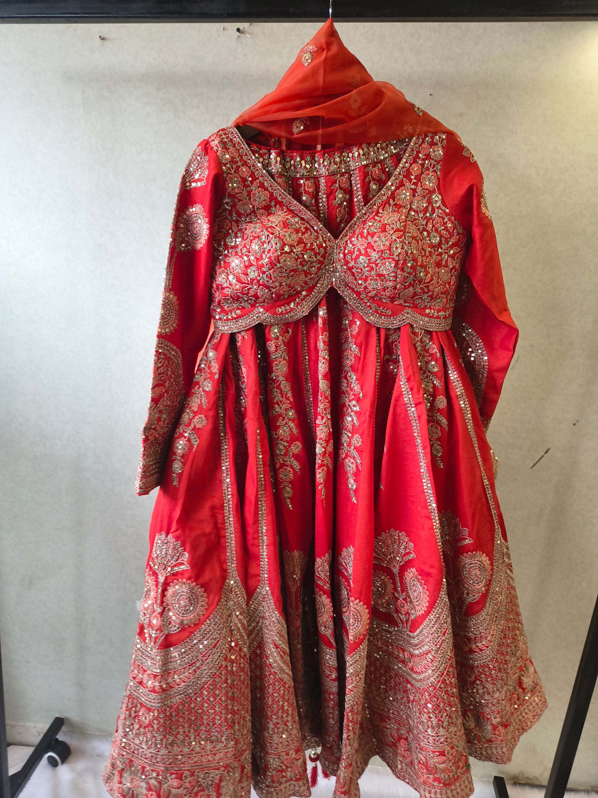 Bridal Red Heavy Embroidered Lehenga Set with Designer Blouse & Organza Dupatta | Premium Wedding Collection