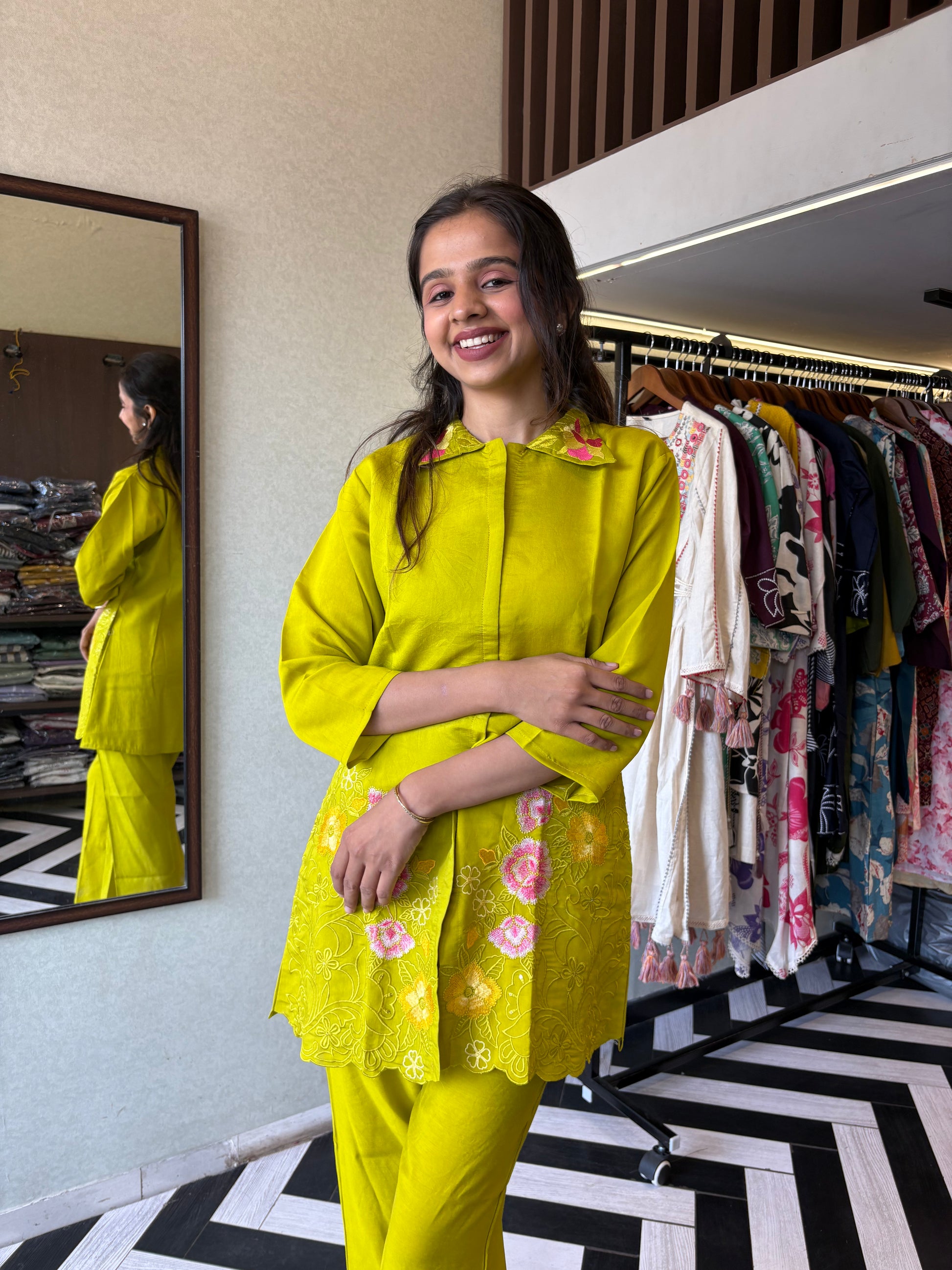 Pure cotton 2-piece coord set, featuring elegant embroidery work!