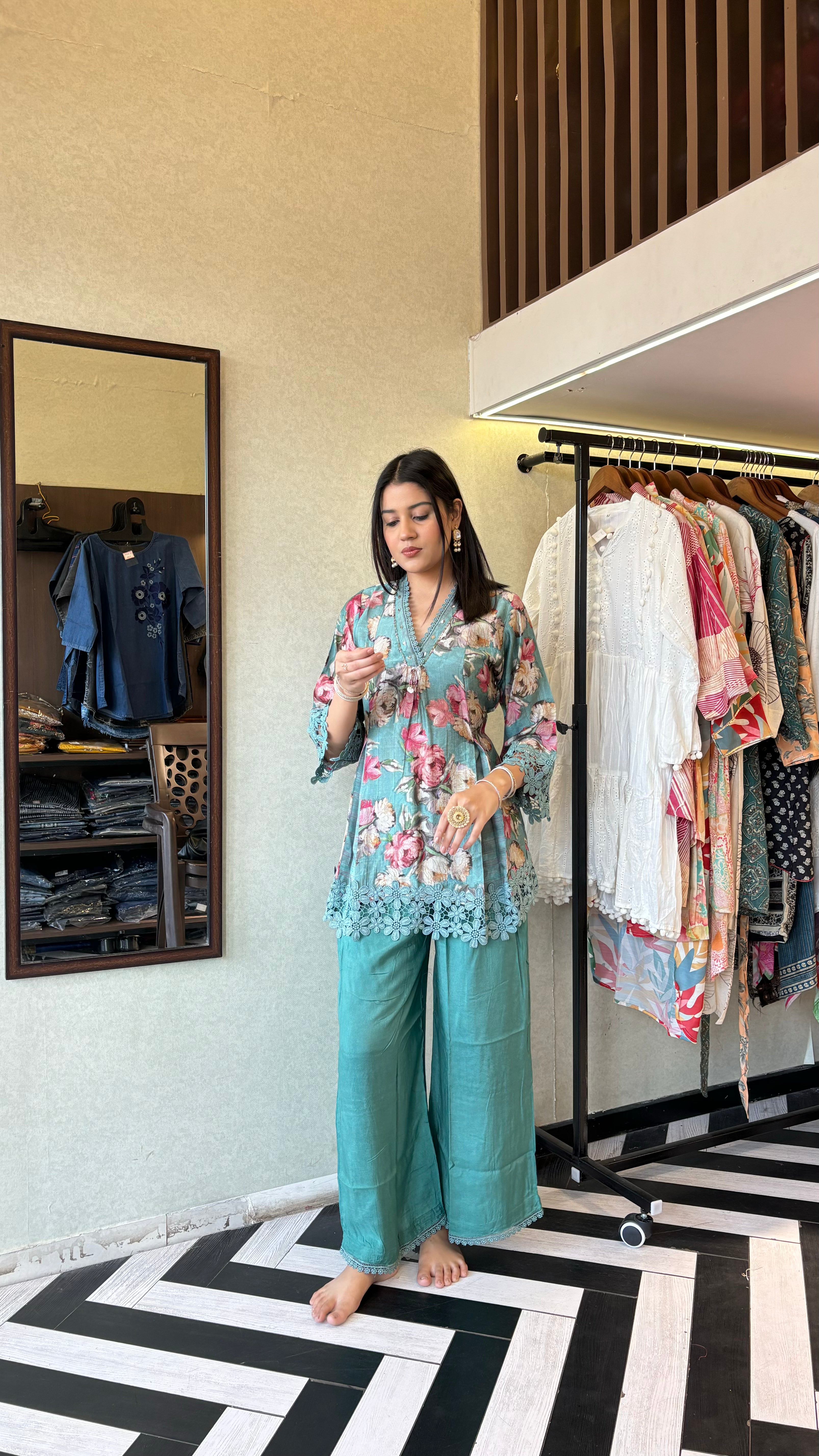 Pure Rayon Piece Set with Hand work