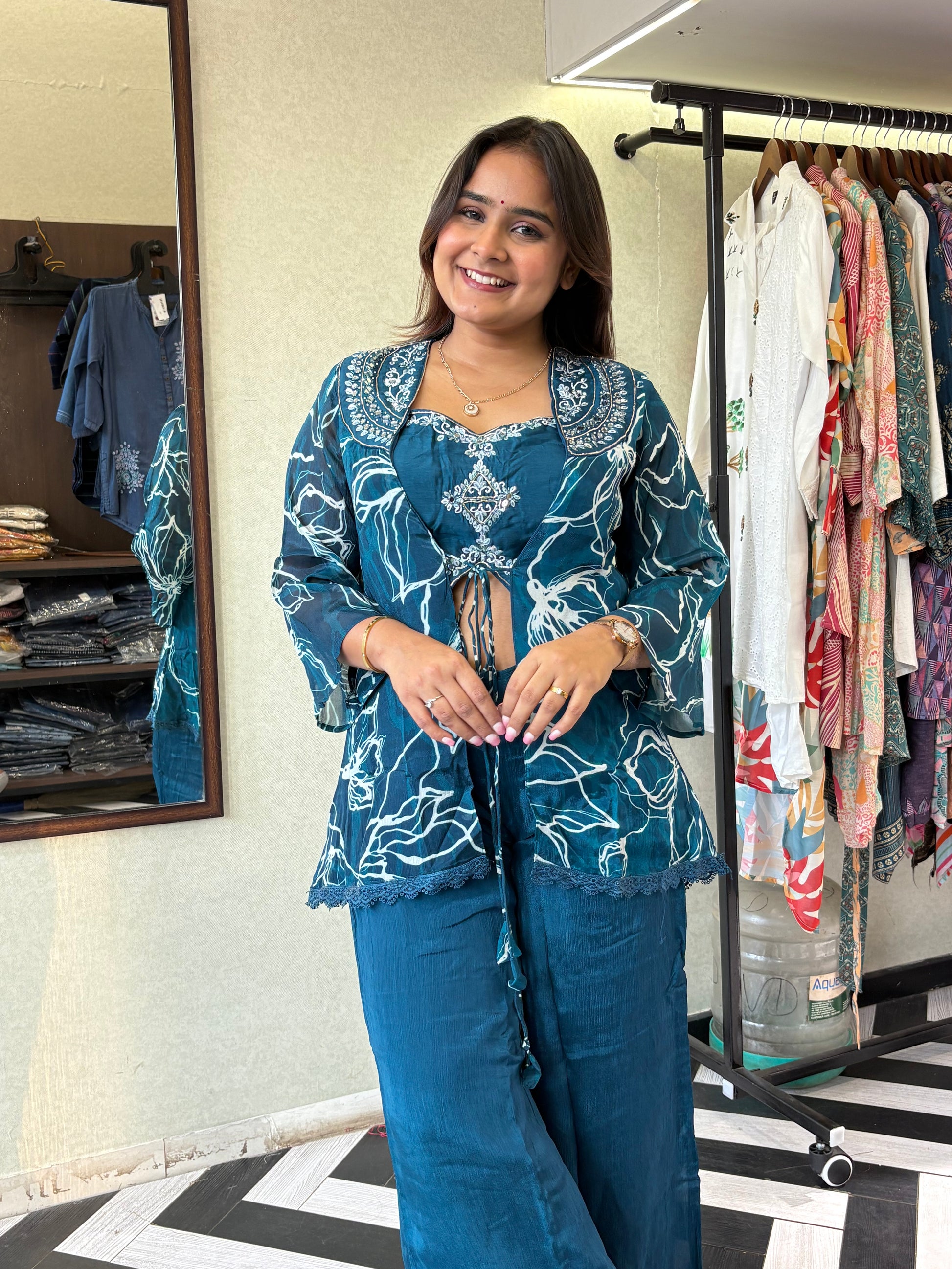 Pure Shimmer 3 Piece with Hand work