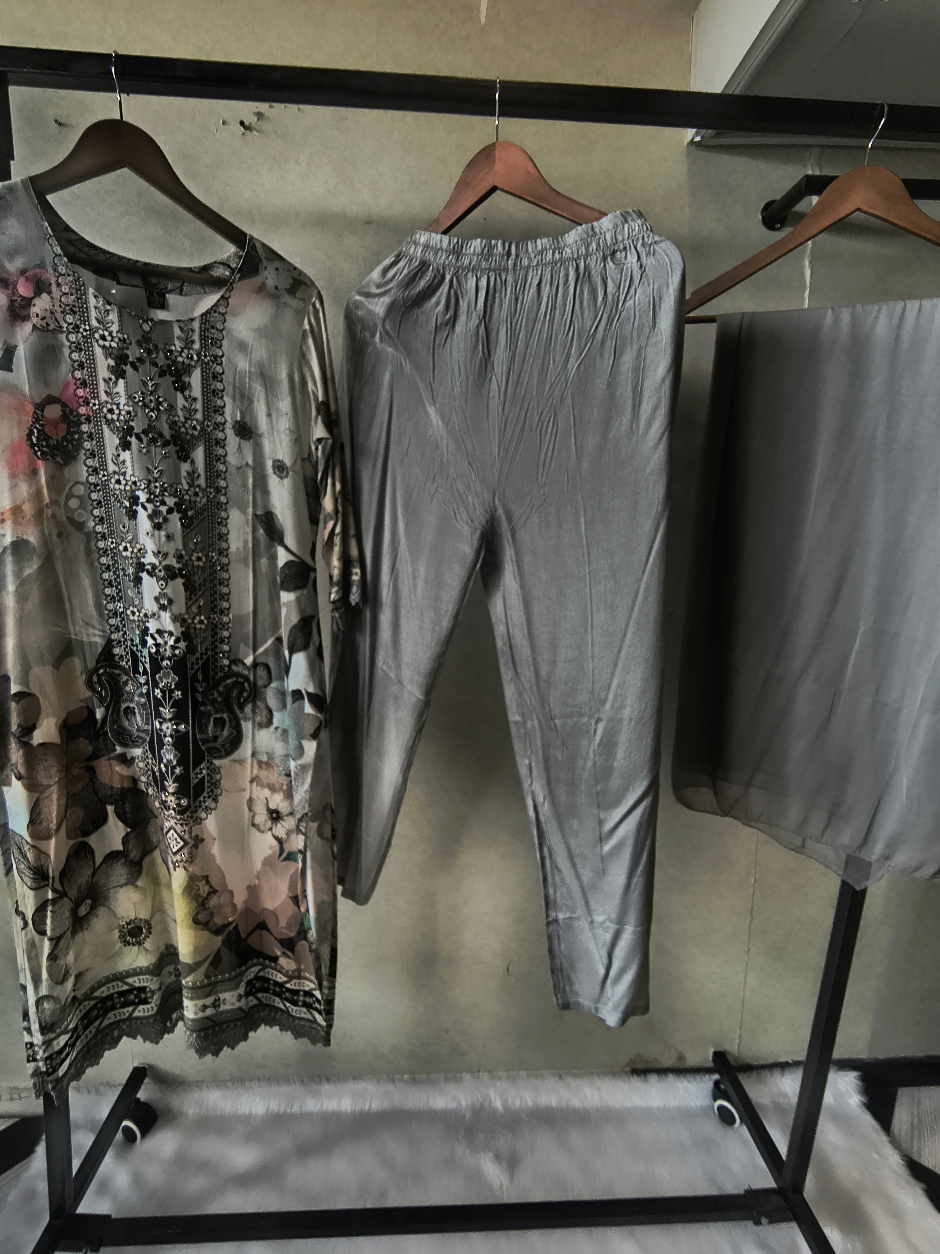 Image of Premium Grey Floral Printed Kurta Set with Solid Pants & Chiffon Dupatta