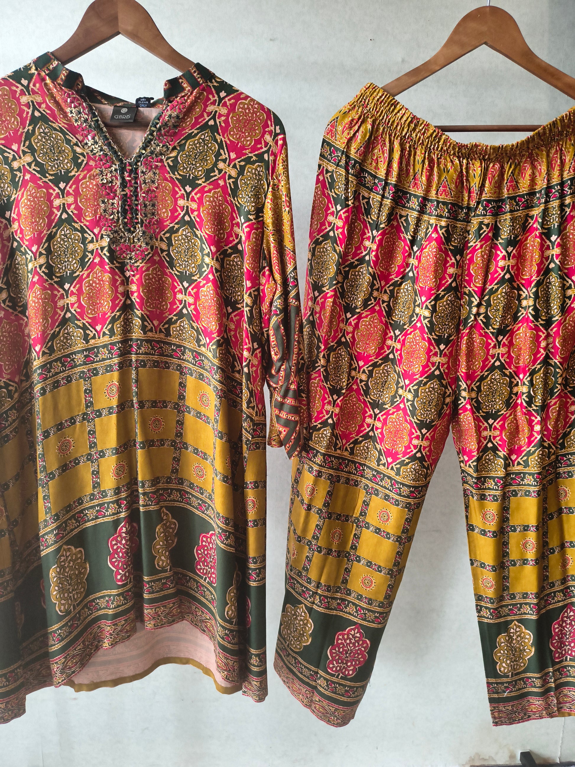 Premium Olive Green & Mustard Heritage Print Co-Ord Kurta Set with Straight Pants