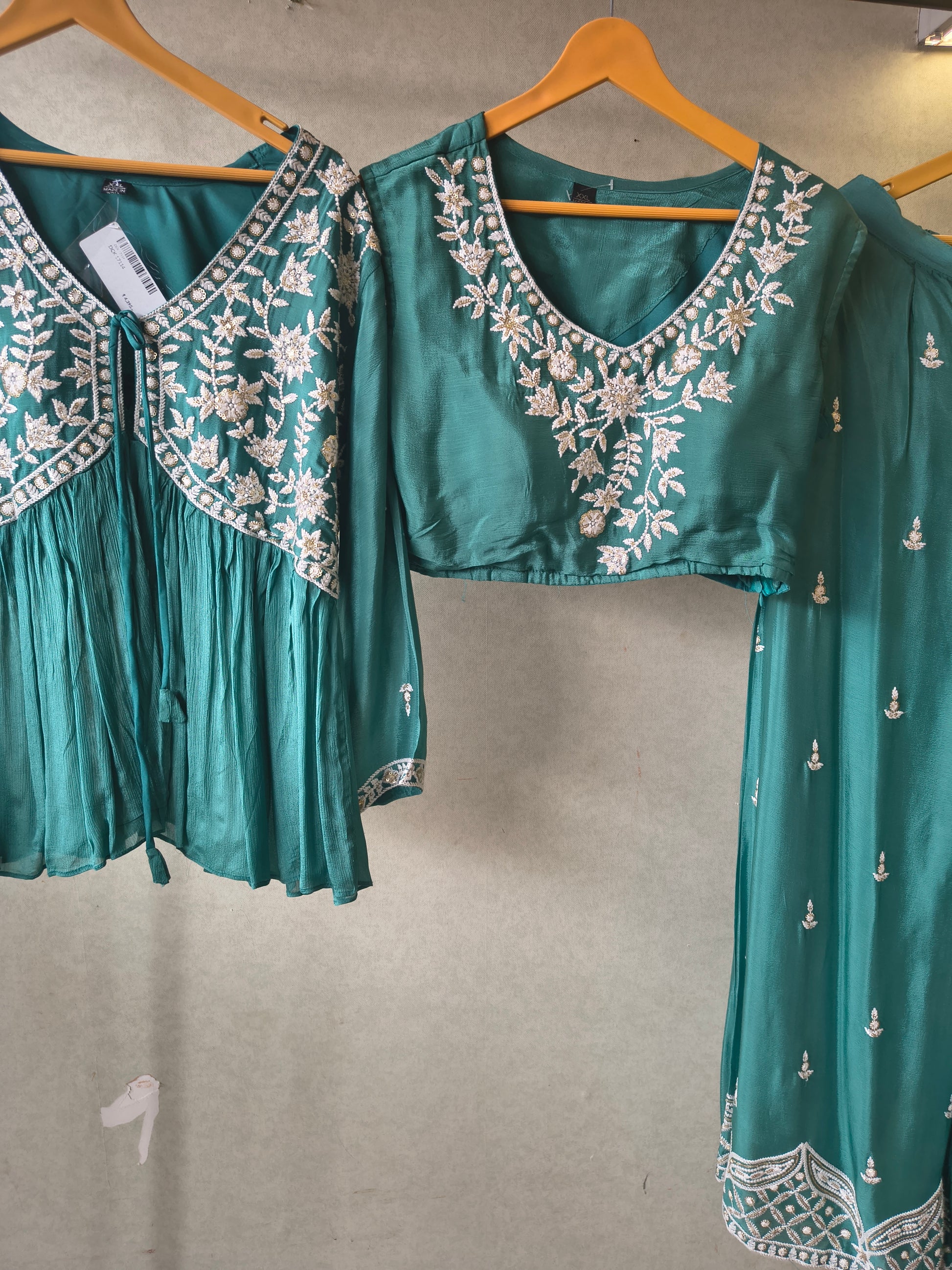 Emerald Green Embroidered Peplum Jacket with Blouse & Flared Palazzo – Designer 3 Piece Indo-Western Set