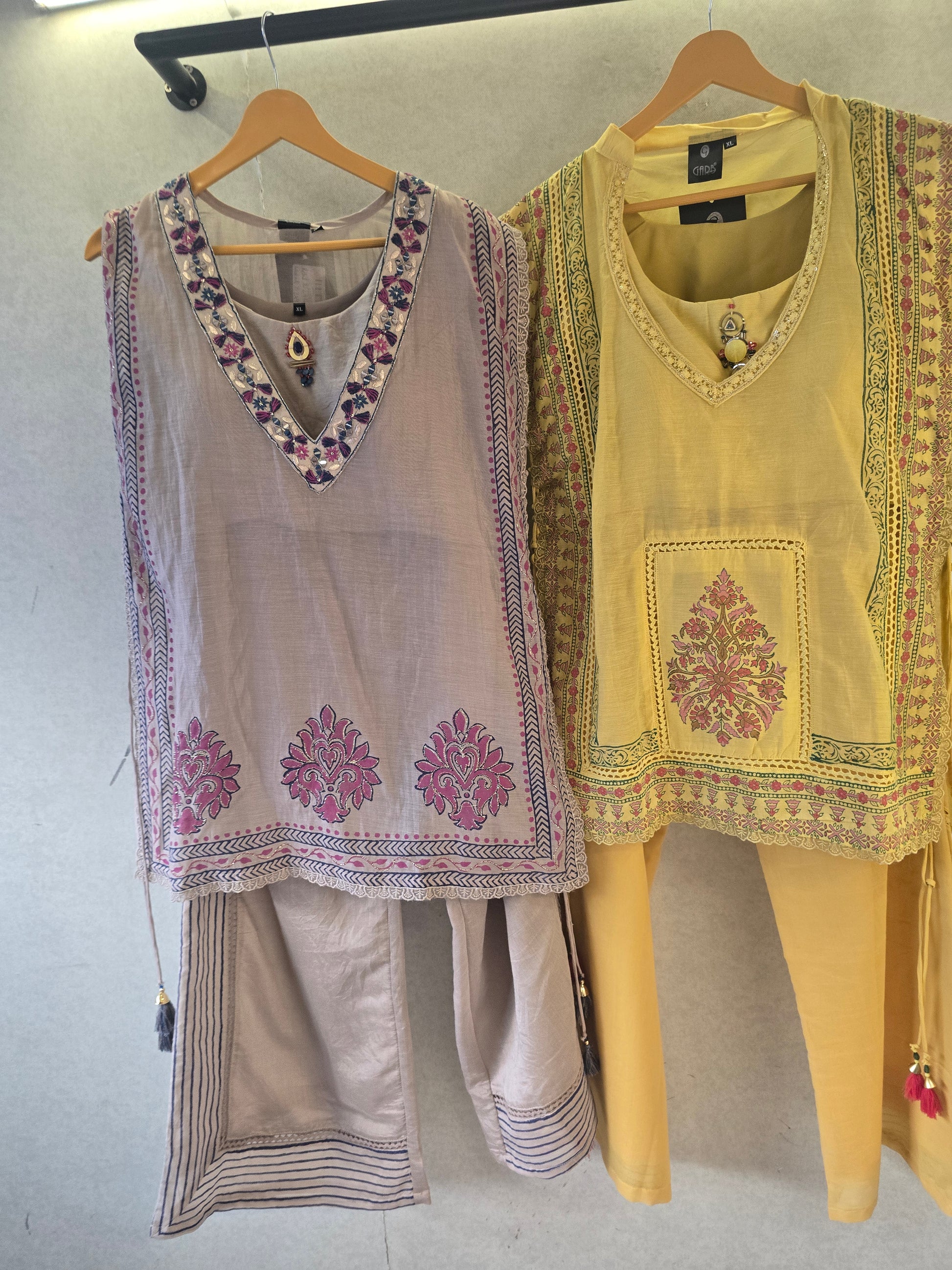 Pastel Yellow Floral Print Cape Style Co-Ord Set