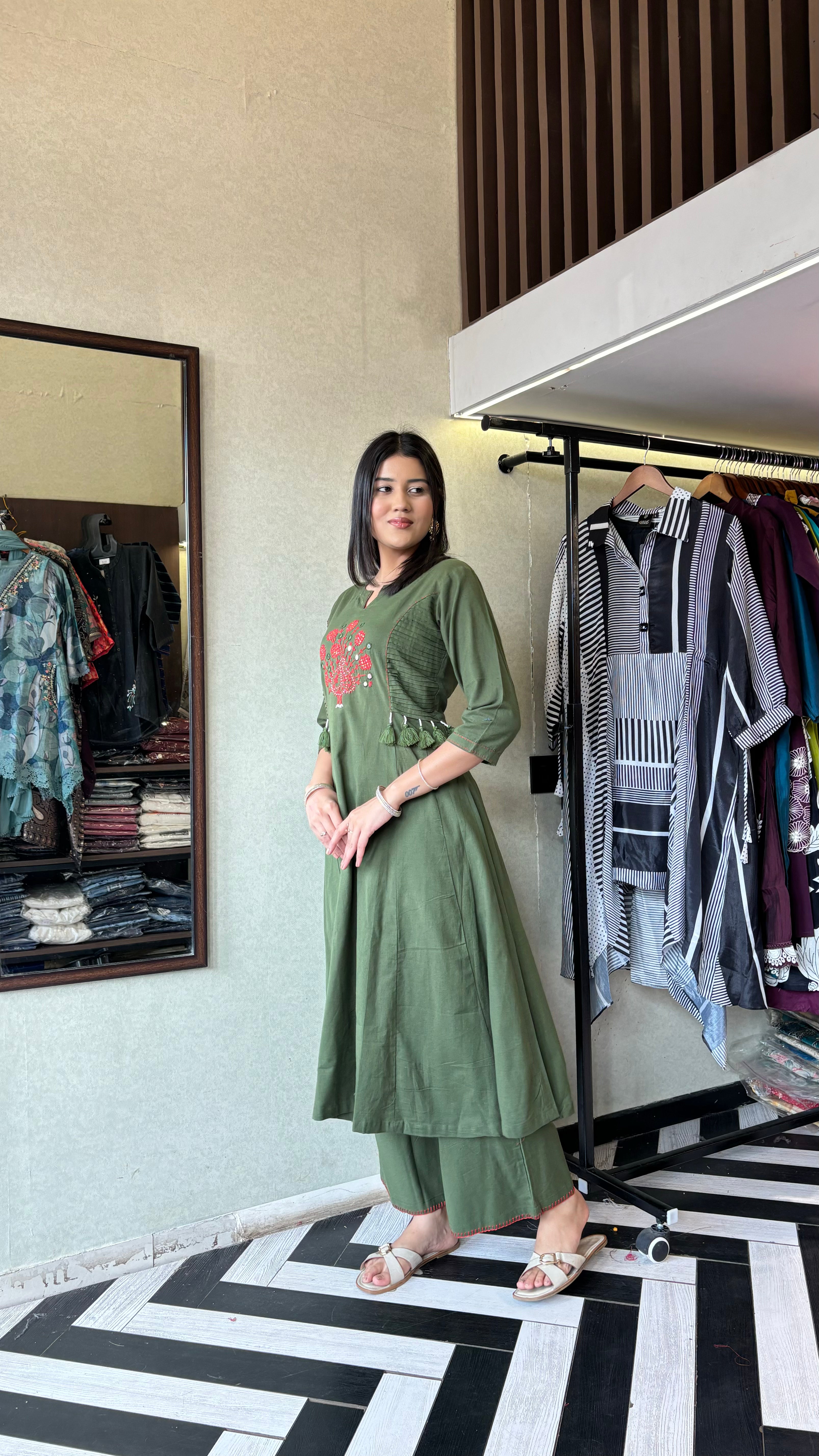 Image of Tadko Designer 2 Piece Set