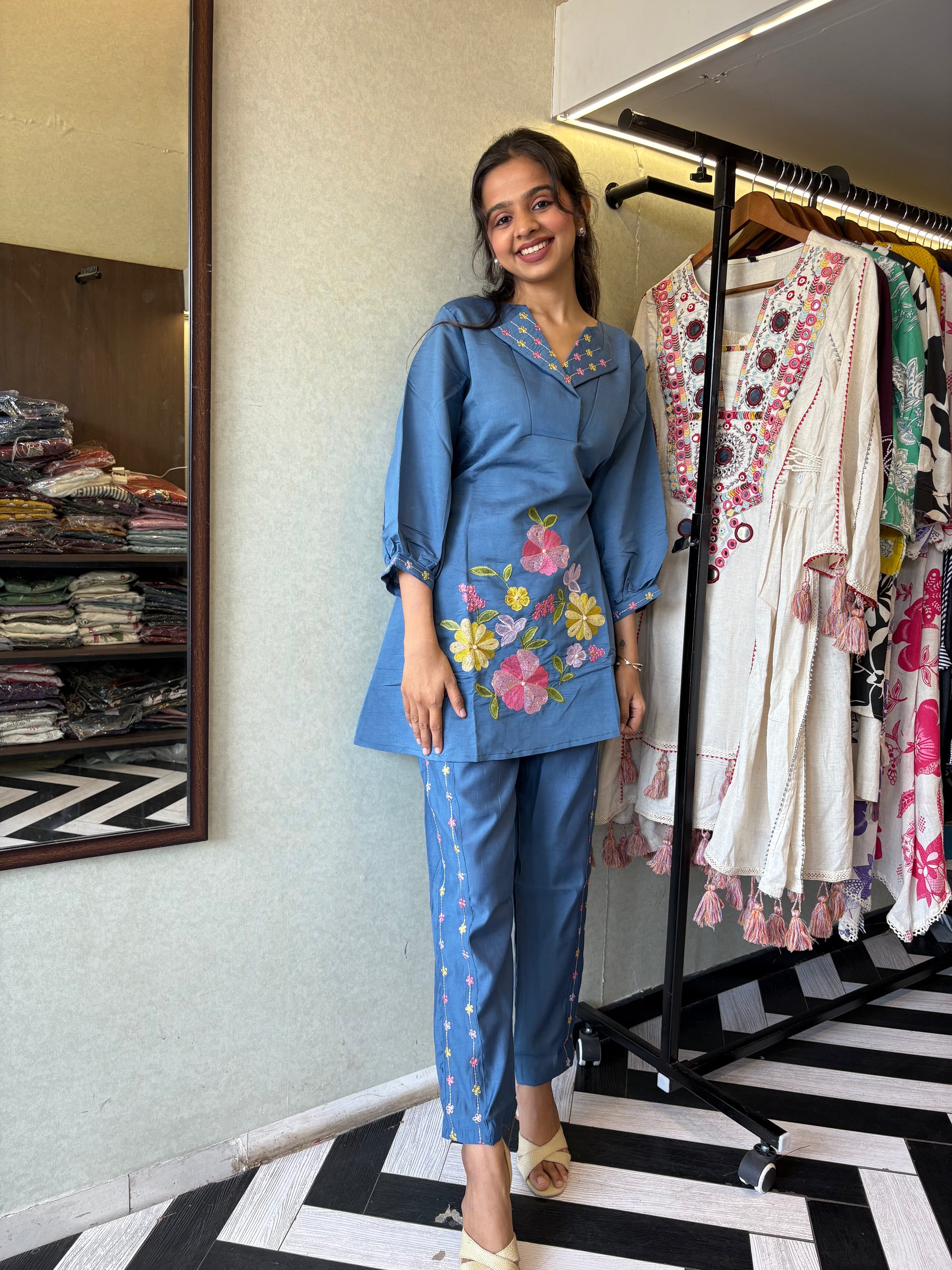 Pure cotton 2-piece coord set, featuring elegant embroidery work!