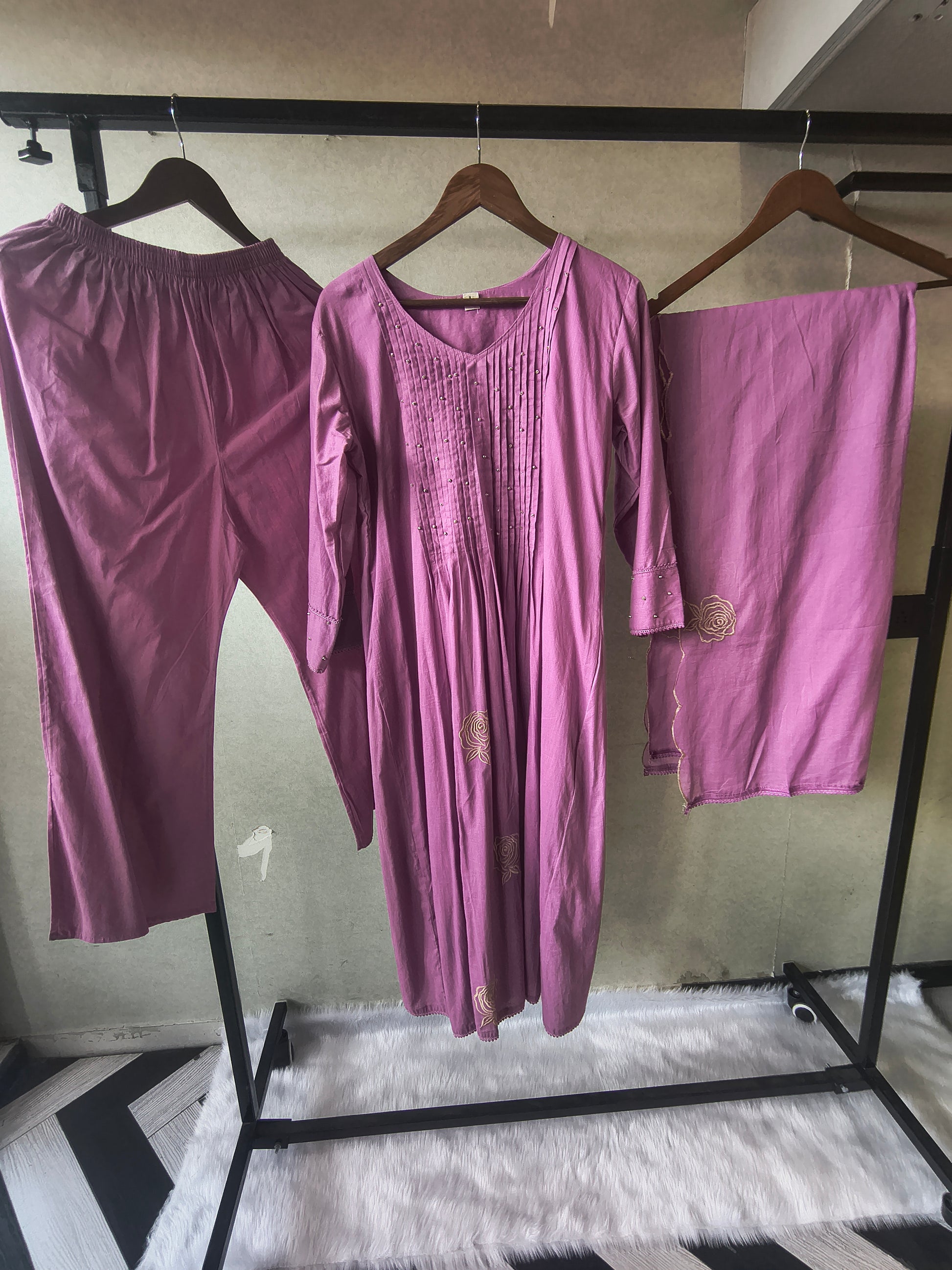 Dusty Mauve Cotton Blend 3-Piece Suit Set with Pintuck Detailing & Delicate Floral Embroidery