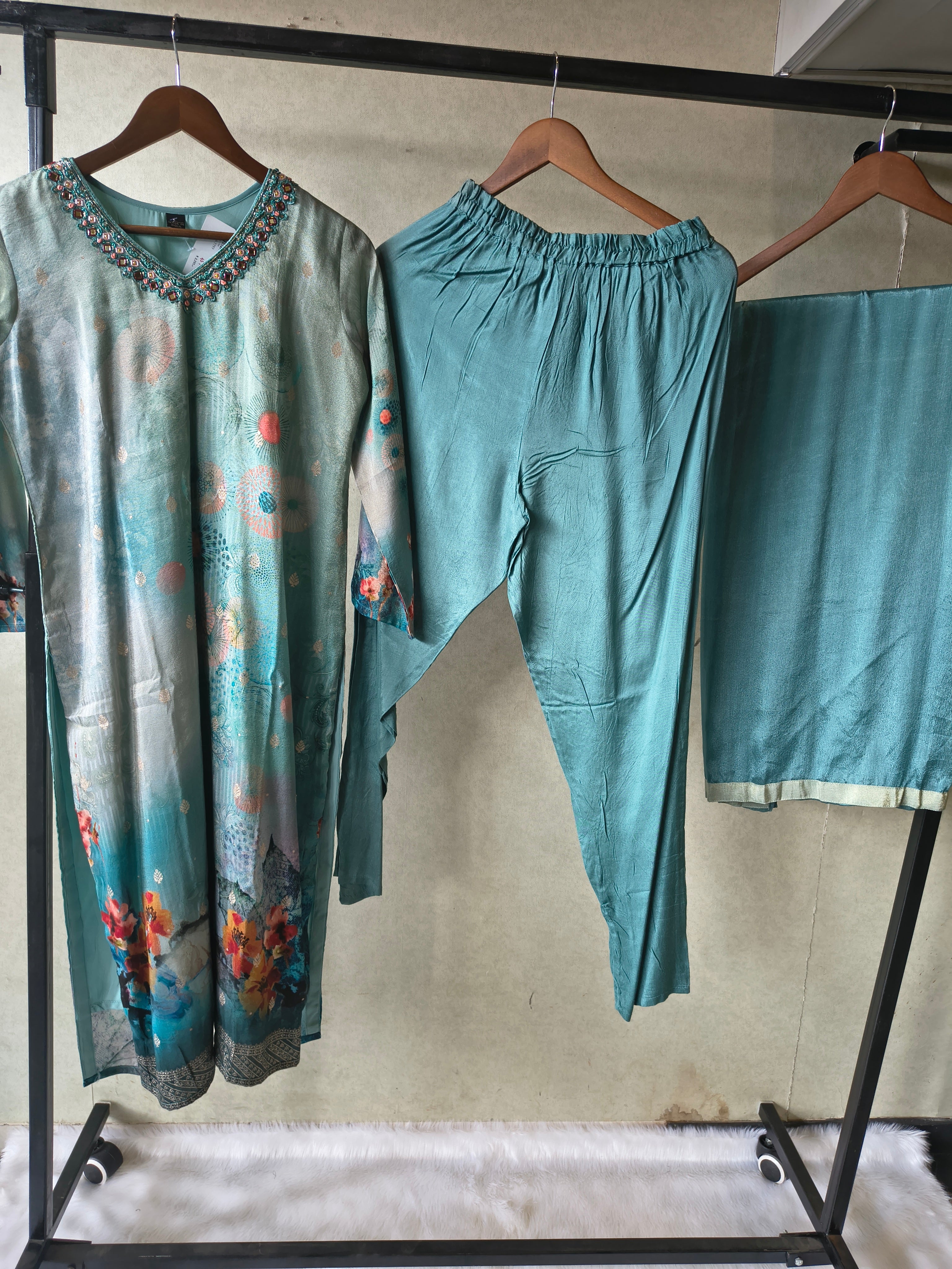 Image of Premium Teal Digital Floral Printed Silk Blend Kurta Set with Solid Pants & Chiffon Dupatta