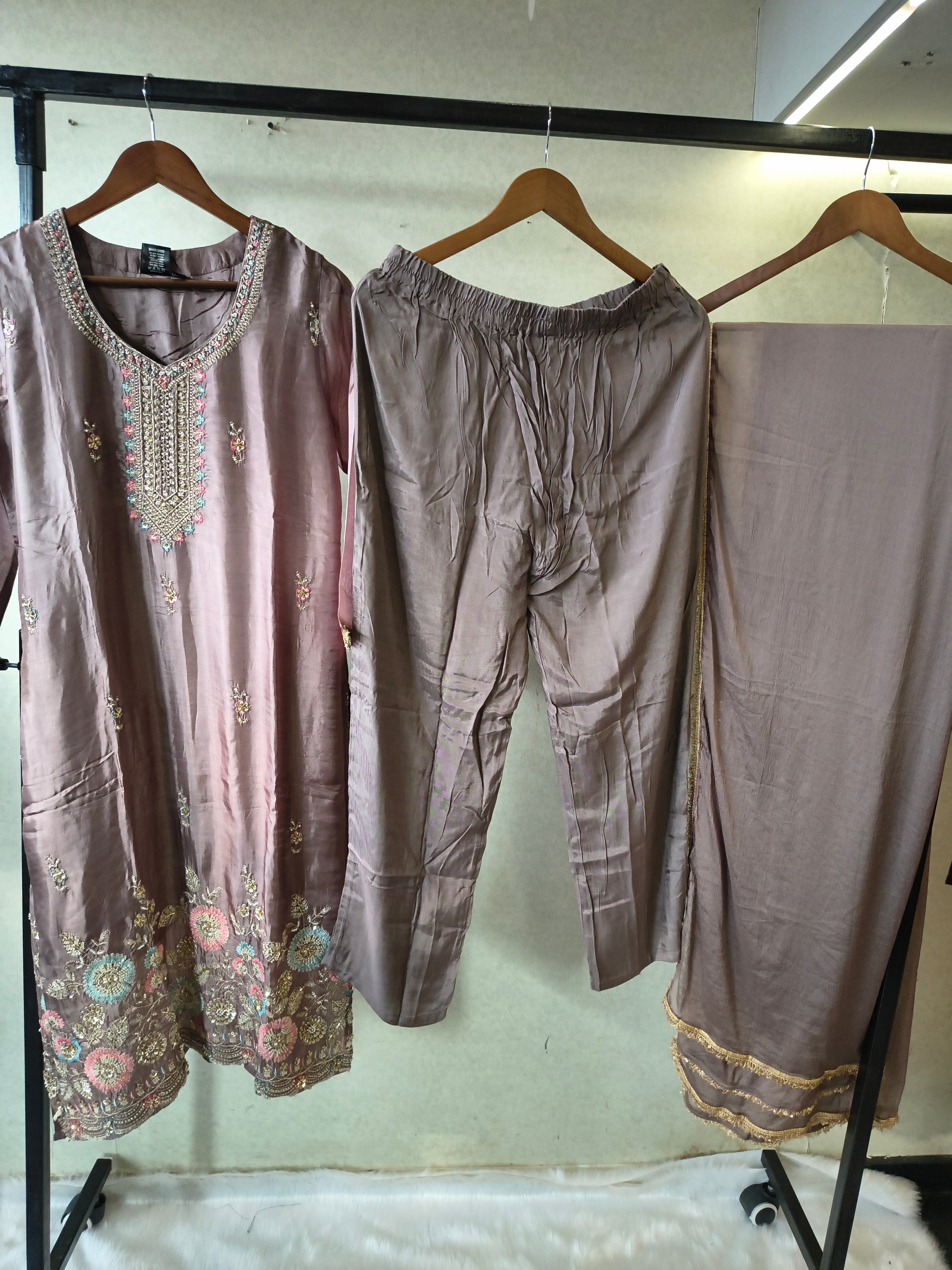Taupe Grey Embroidered Straight Kurta Set with Pastel Floral Hem, Handcrafted Yoke & Lace Border Dupatta – Premium 3 Piece Ethnic Ensemble