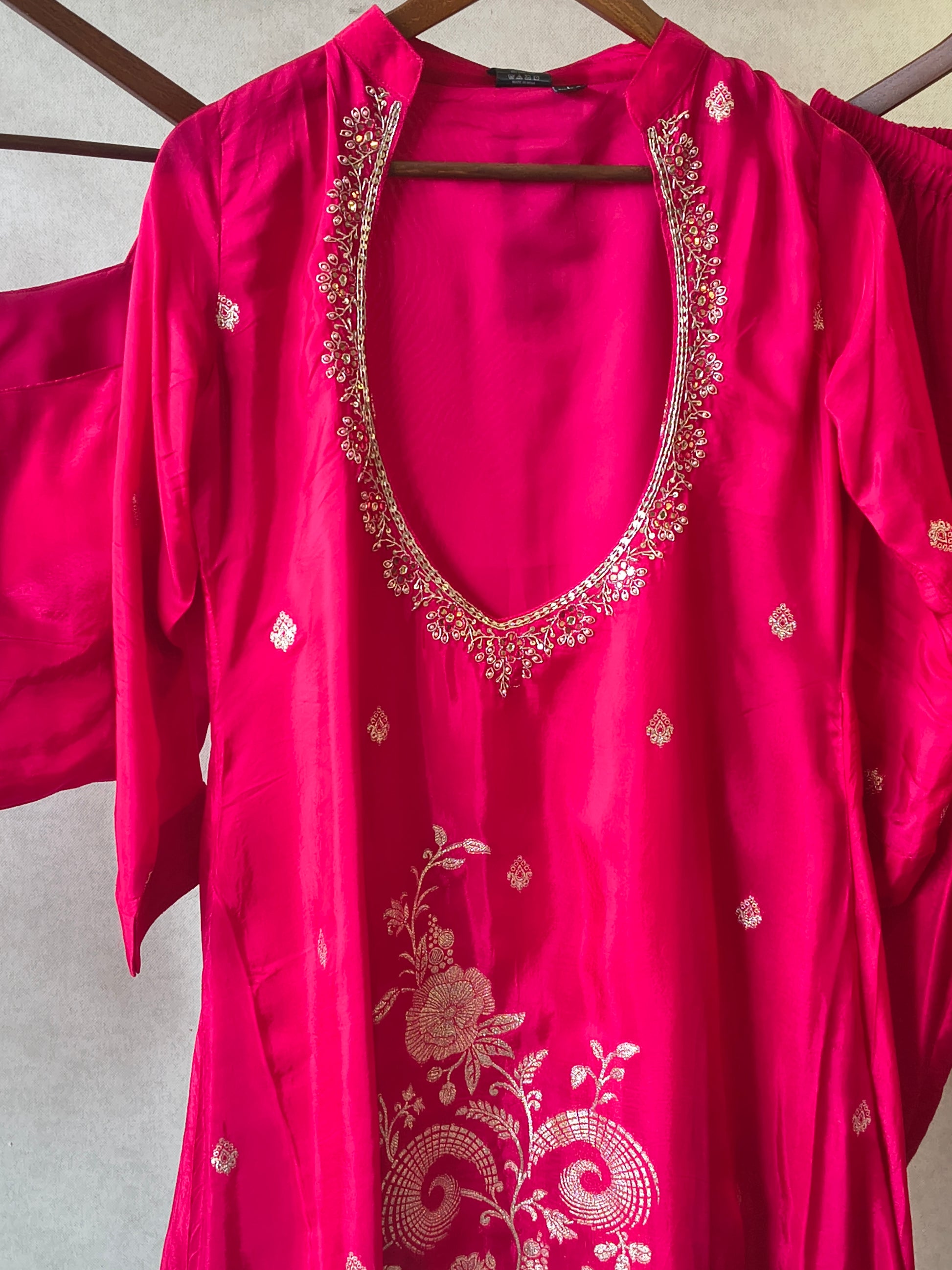 Rani Pink Embroidered Asymmetrical Kurta with Inner, Cigarette Pants & Metallic Striped Dupatta – 4 Piece Designer Festive Set
