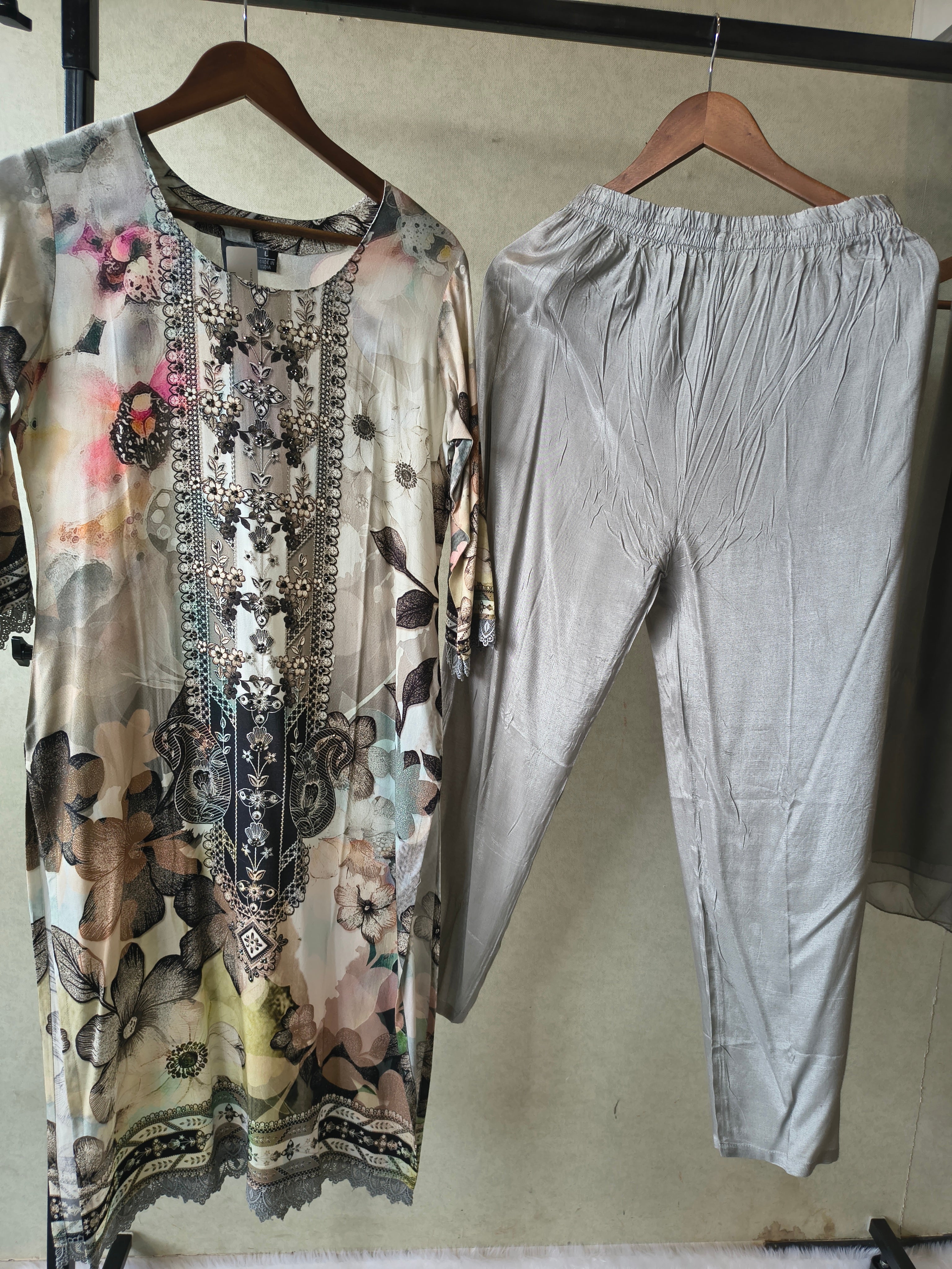Image of Premium Grey Floral Printed Kurta Set with Solid Pants & Chiffon Dupatta