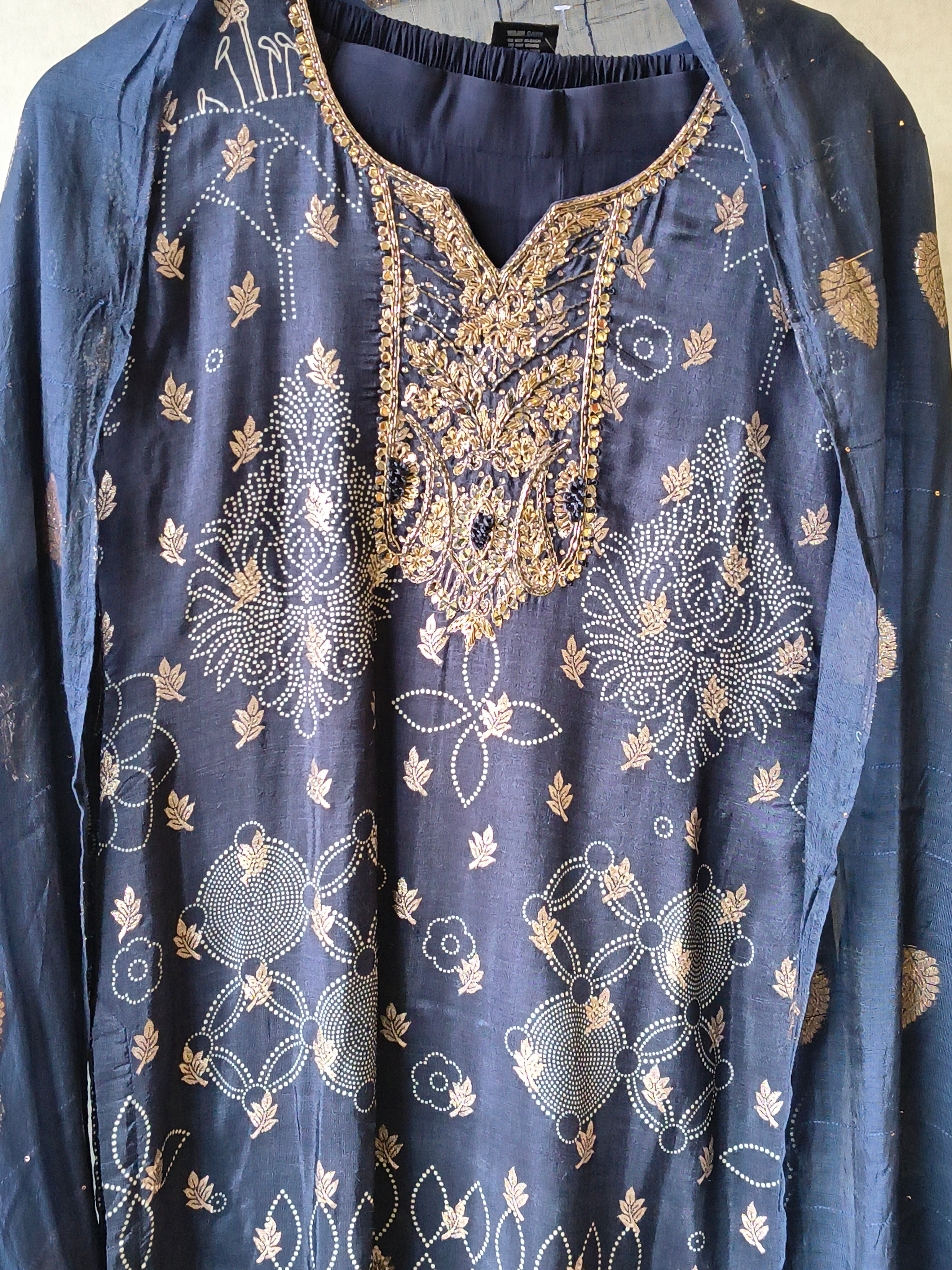 Image of Premium Midnight Blue Zari Printed Kurta Set with Banarasi Dupatta