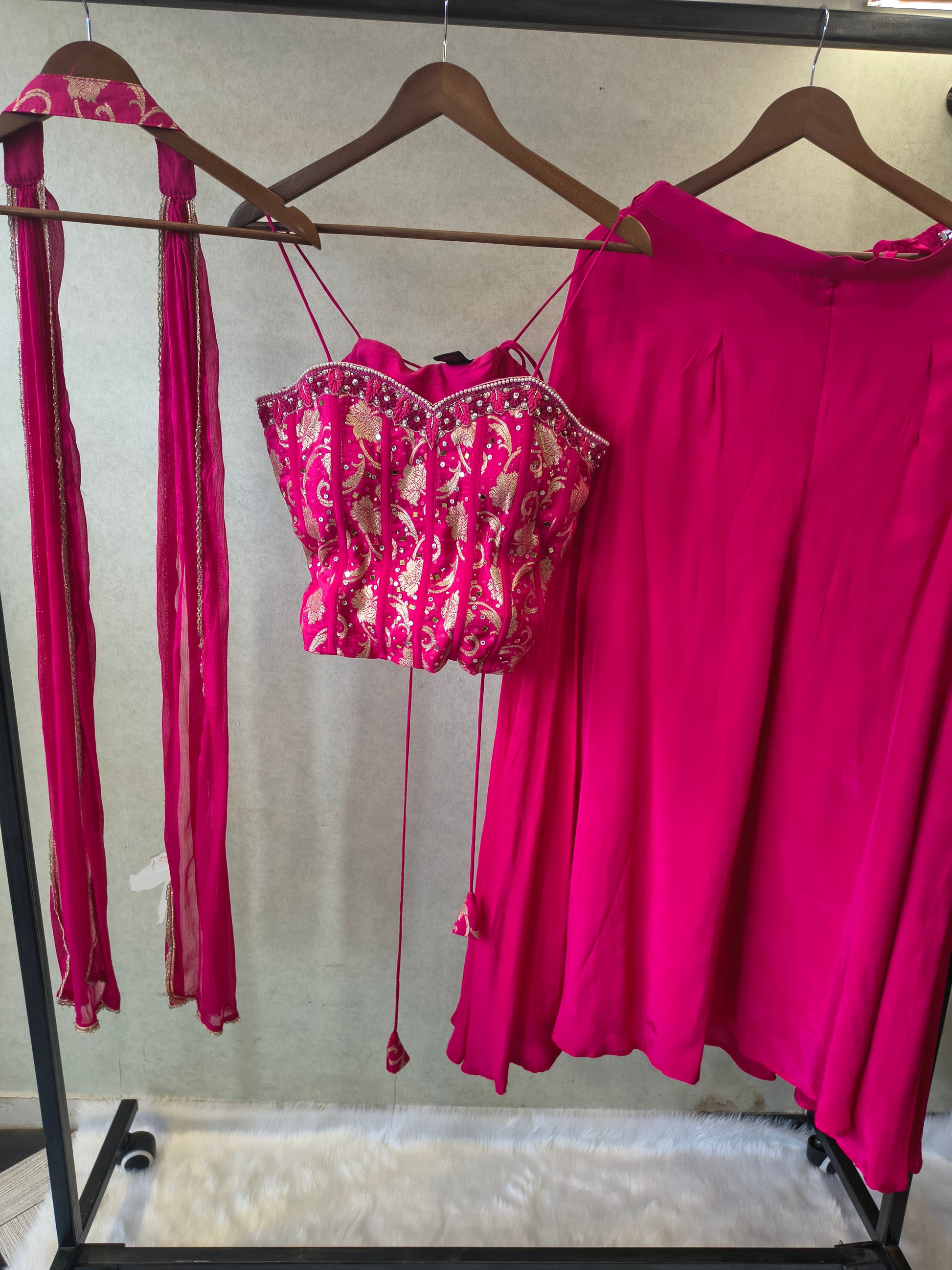 Luxury Rani Pink Corset Blouse with Flared Palazzo & Embellished Choker Dupatta – 3 Piece Designer Indo-Western Set