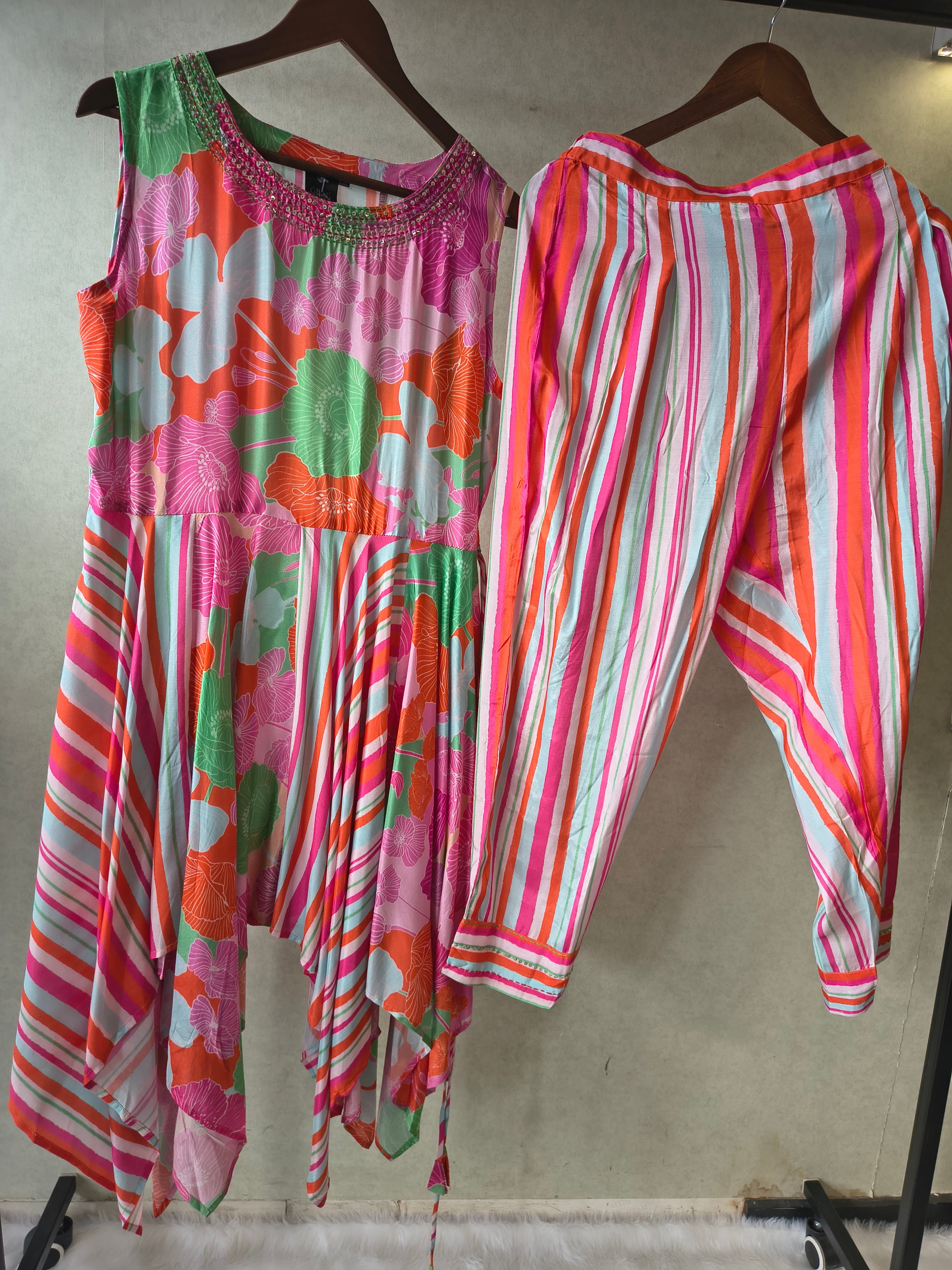 Image of Premium Tropical Floral Handkerchief Kurta with Striped Tapered Pants Co-Ord Set