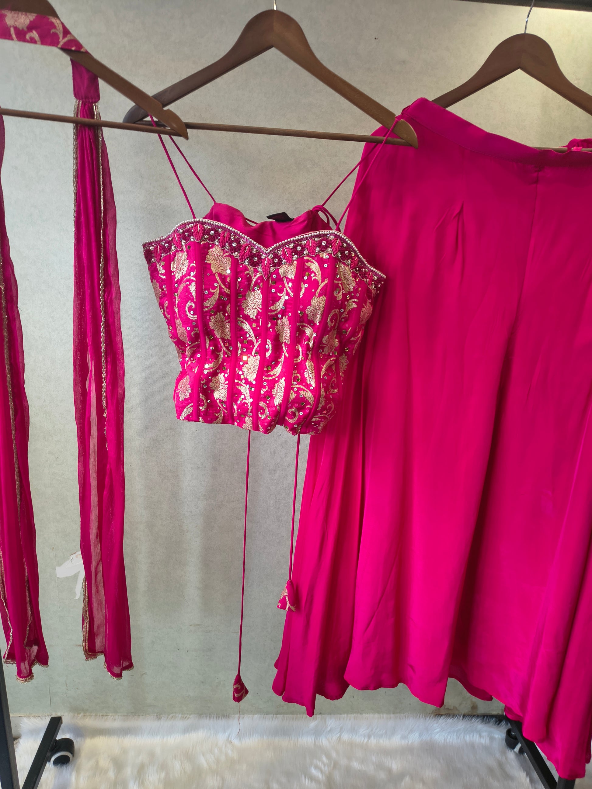Luxury Rani Pink Corset Blouse with Flared Palazzo & Embellished Choker Dupatta – 3 Piece Designer Indo-Western Set