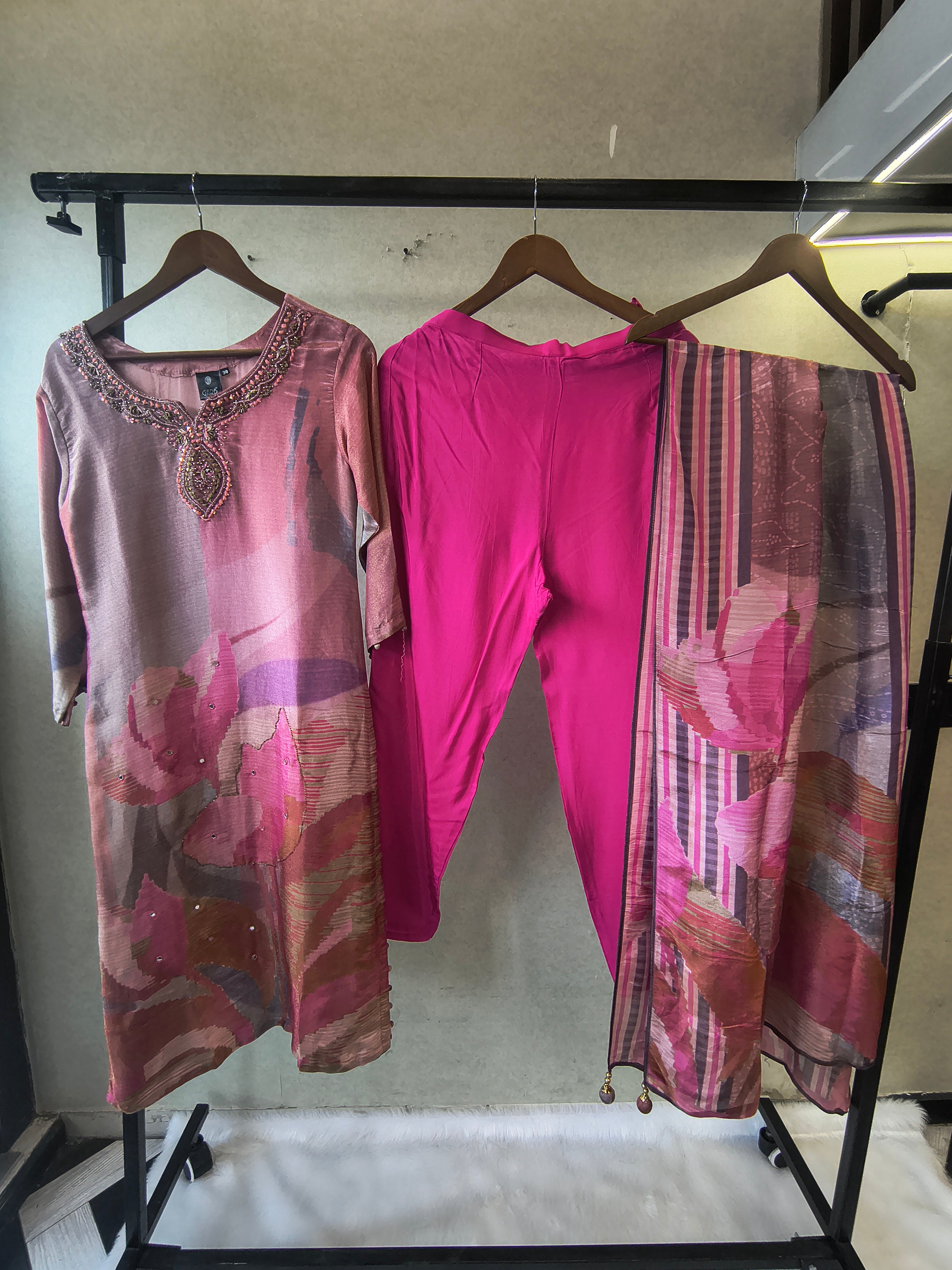 Image of Dusty Rose Abstract Printed Kurta Set with Embellished Neckline & Dupatta | Premium 3 Piece Ethnic Suit