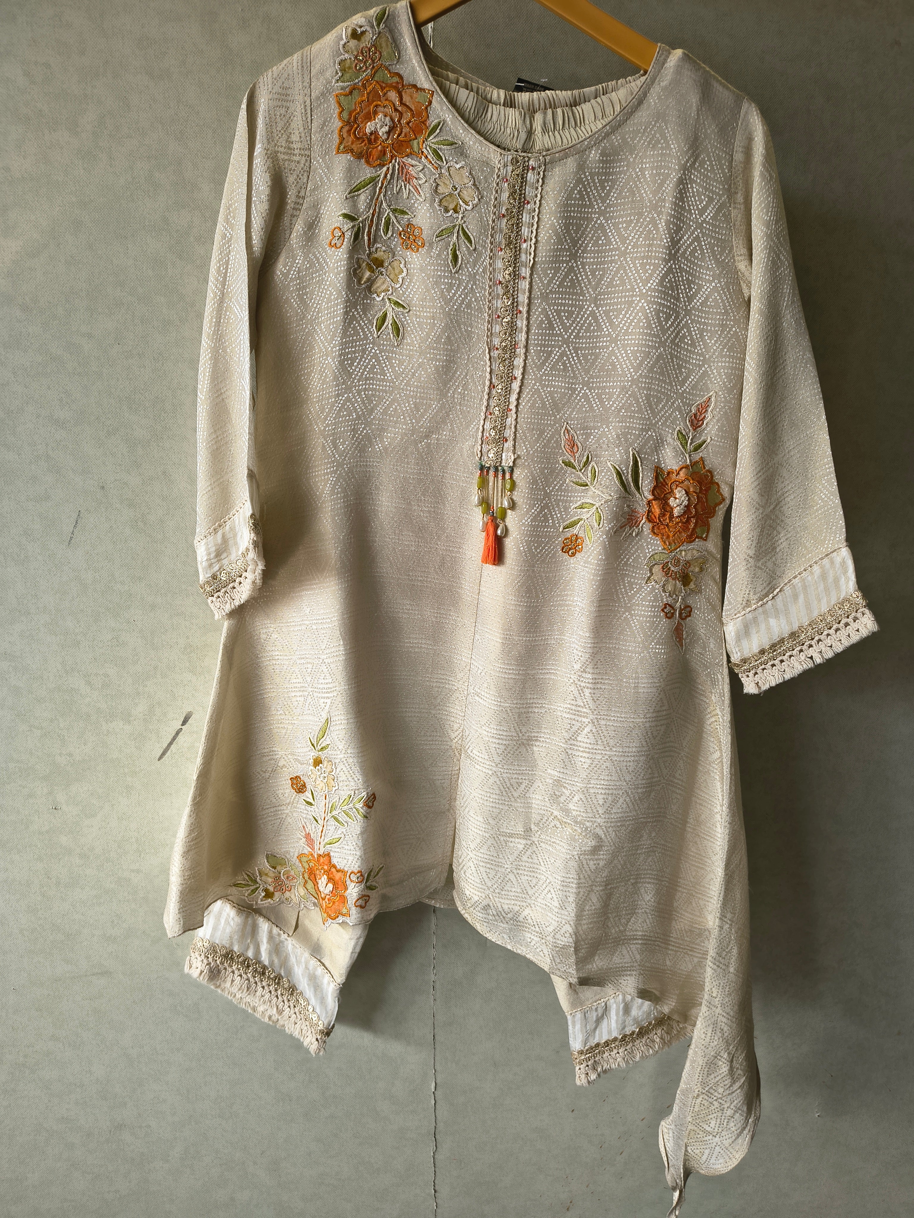 Image of Ivory Floral Embroidered Premium Asymmetrical Kurta Pant Co-Ord Set