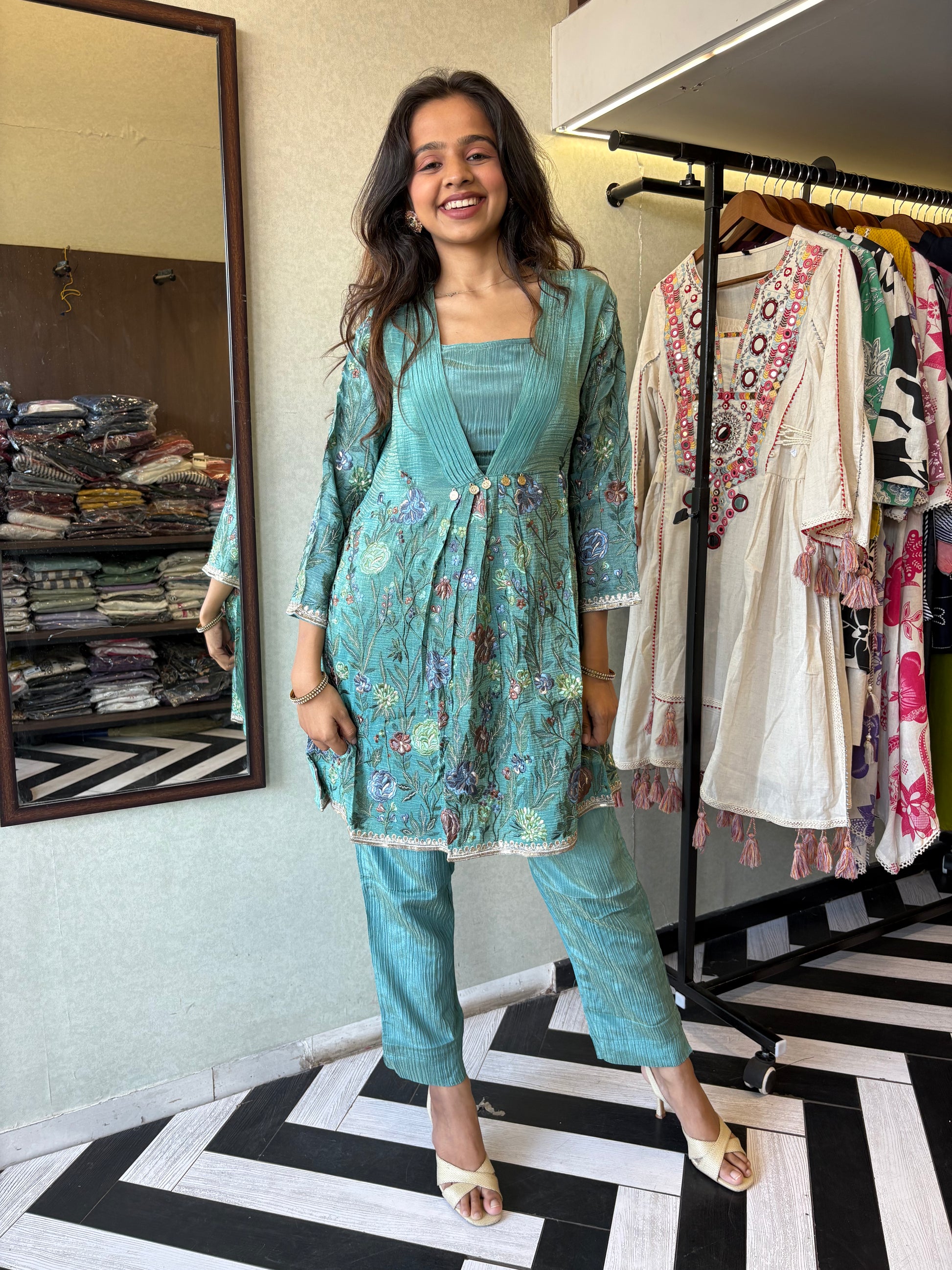 Step into the spotlight with this stunning 2-piece coord set in rich green shimmer - crafted from premium shimmer fabric with accessory detailing that brings elegance to life