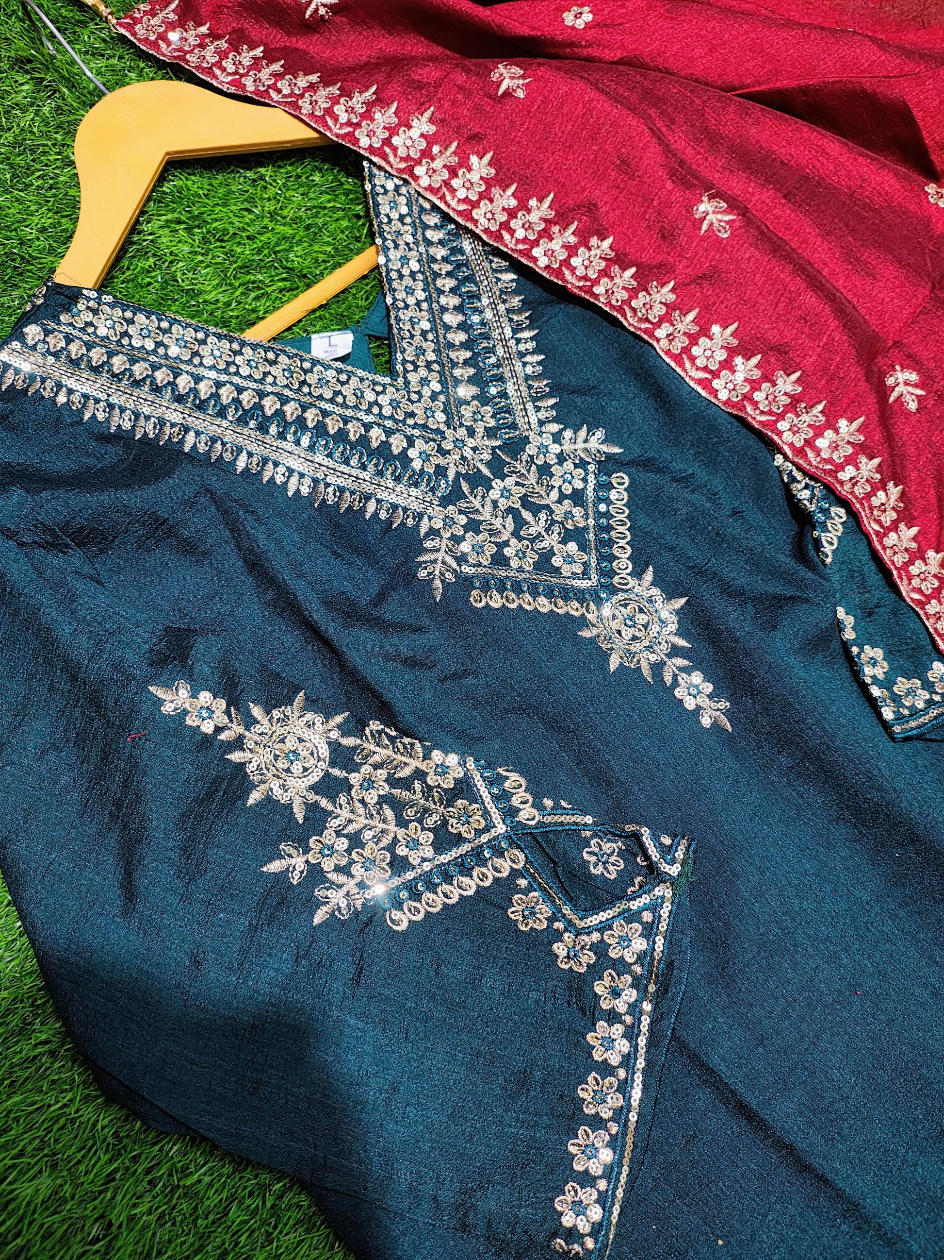 Presenting Beautiful Heavy VICHITRA BLUMING Silk Fabric designer festive wear kurti pant and duppta with Coding work with lining