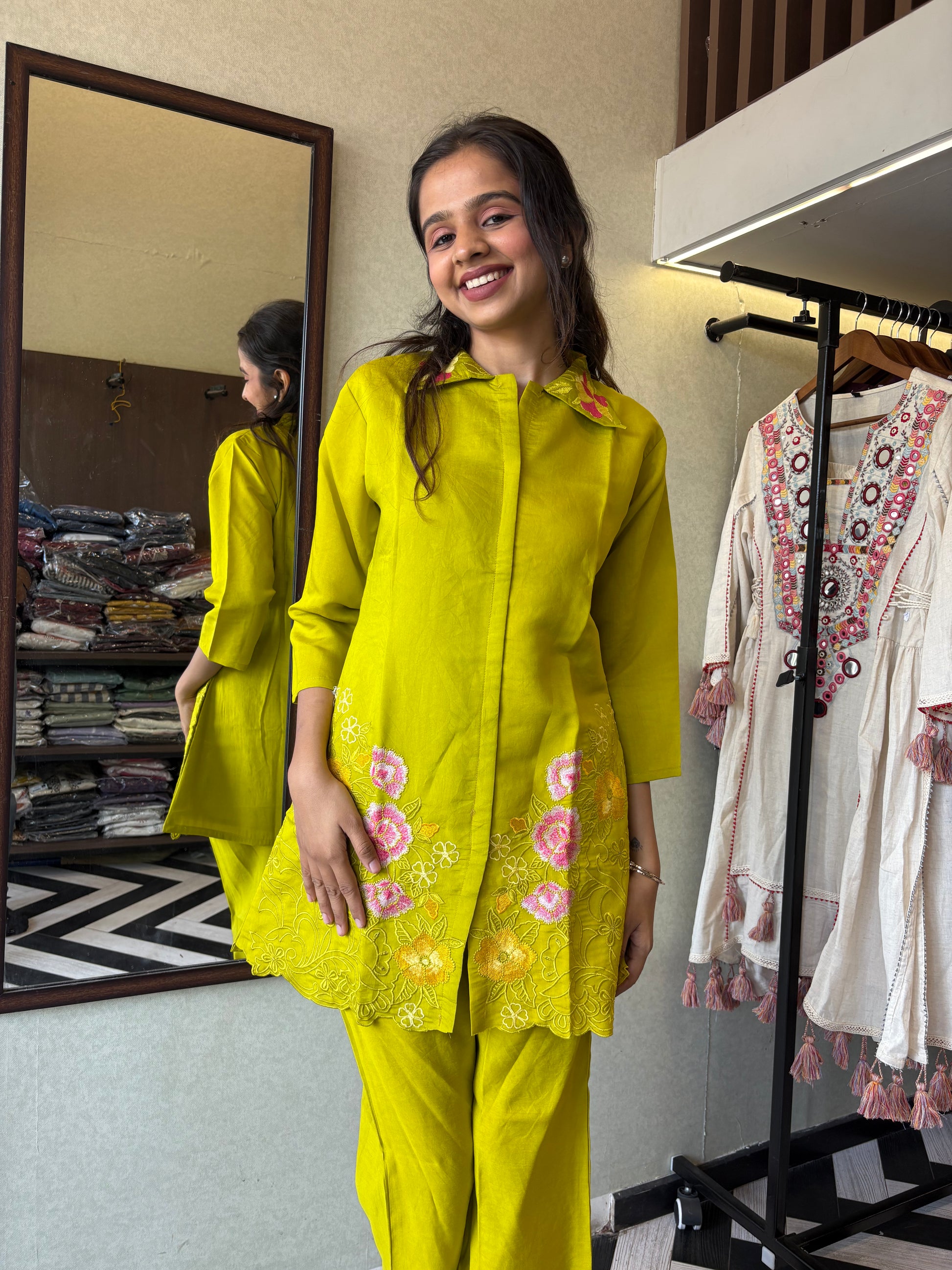 Pure cotton 2-piece coord set, featuring elegant embroidery work!