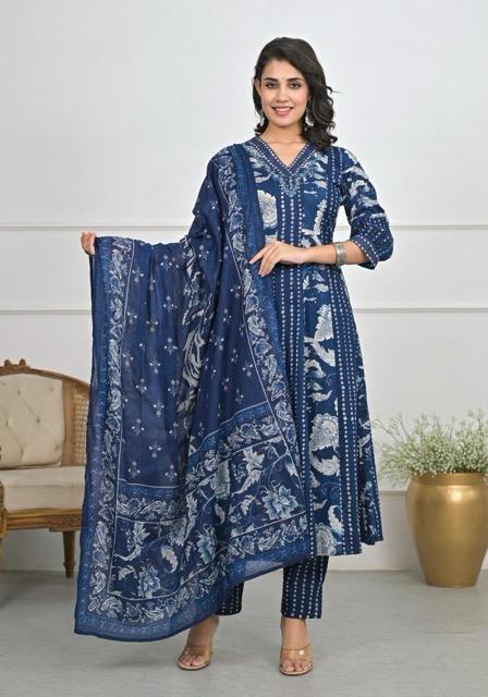 Image of Pure Shimmer 3 Piece with Hand work