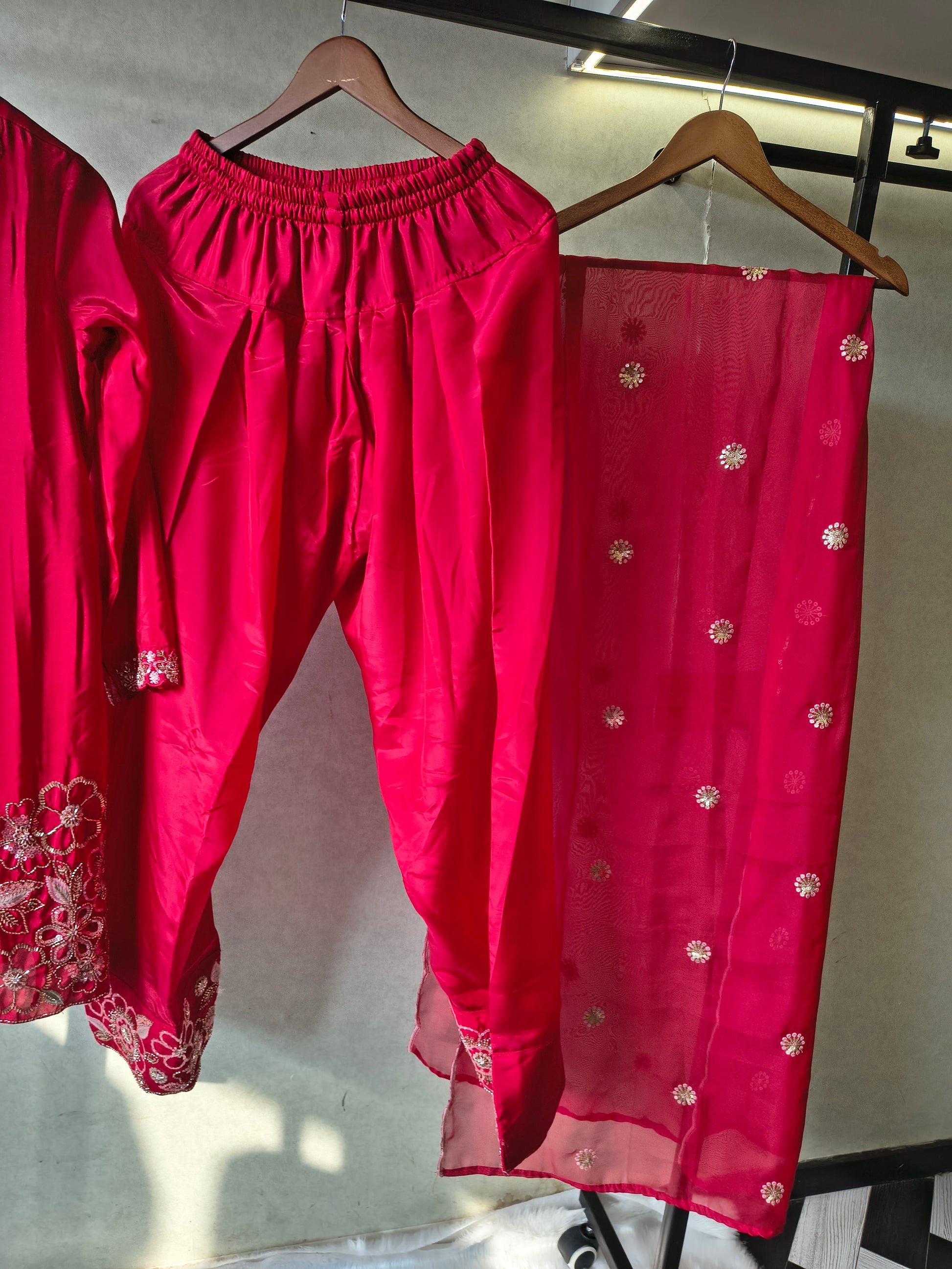 Ruby Red Embroidered Straight Kurta Set with Floral Thread Work, Designer Neckline & Embellished Dupatta – Premium 3 Piece Ethnic Ensemble