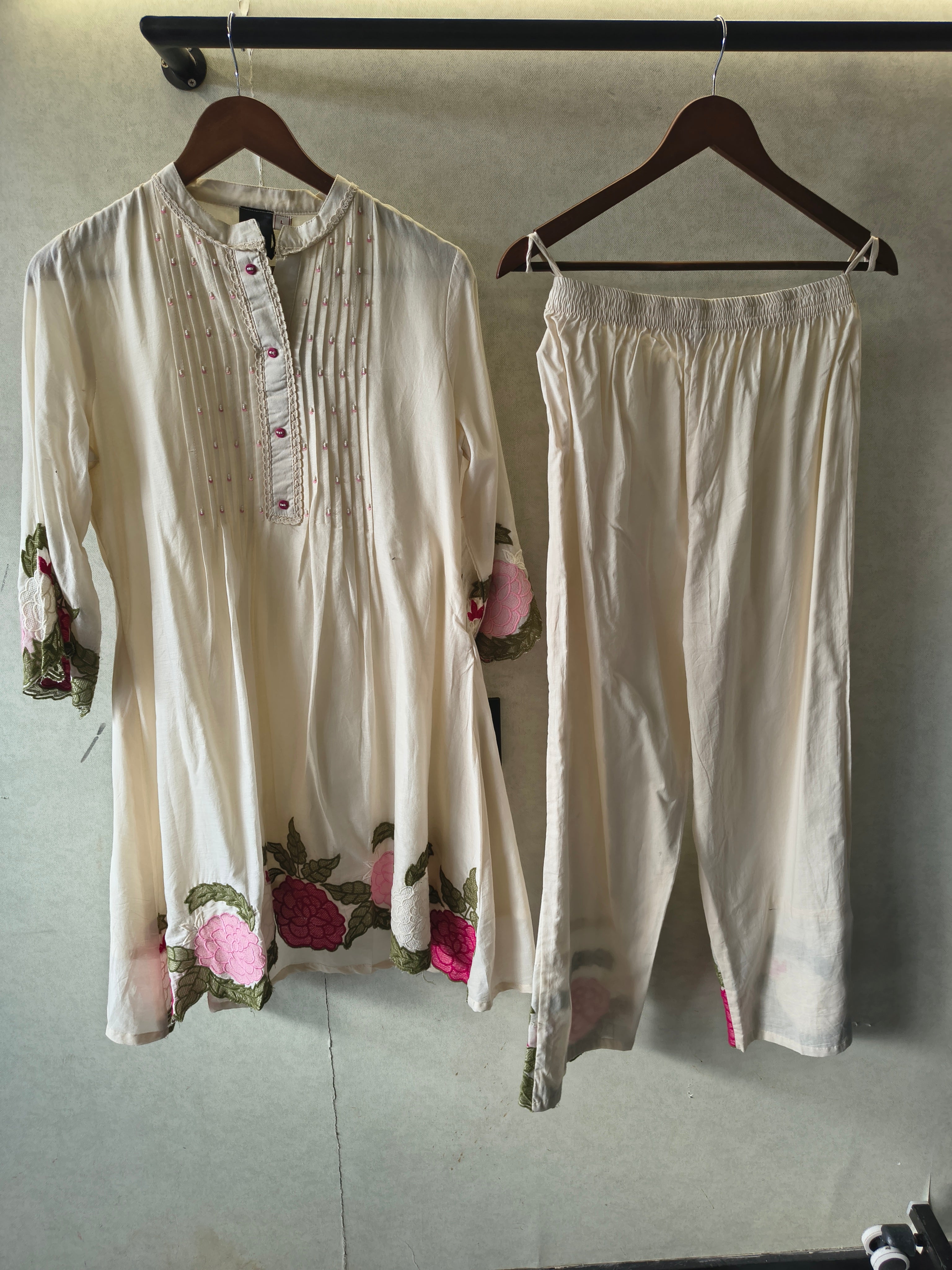 Image of Ivory Floral Embroidered Pintuck Designer Kurta Pant Co-Ord Set