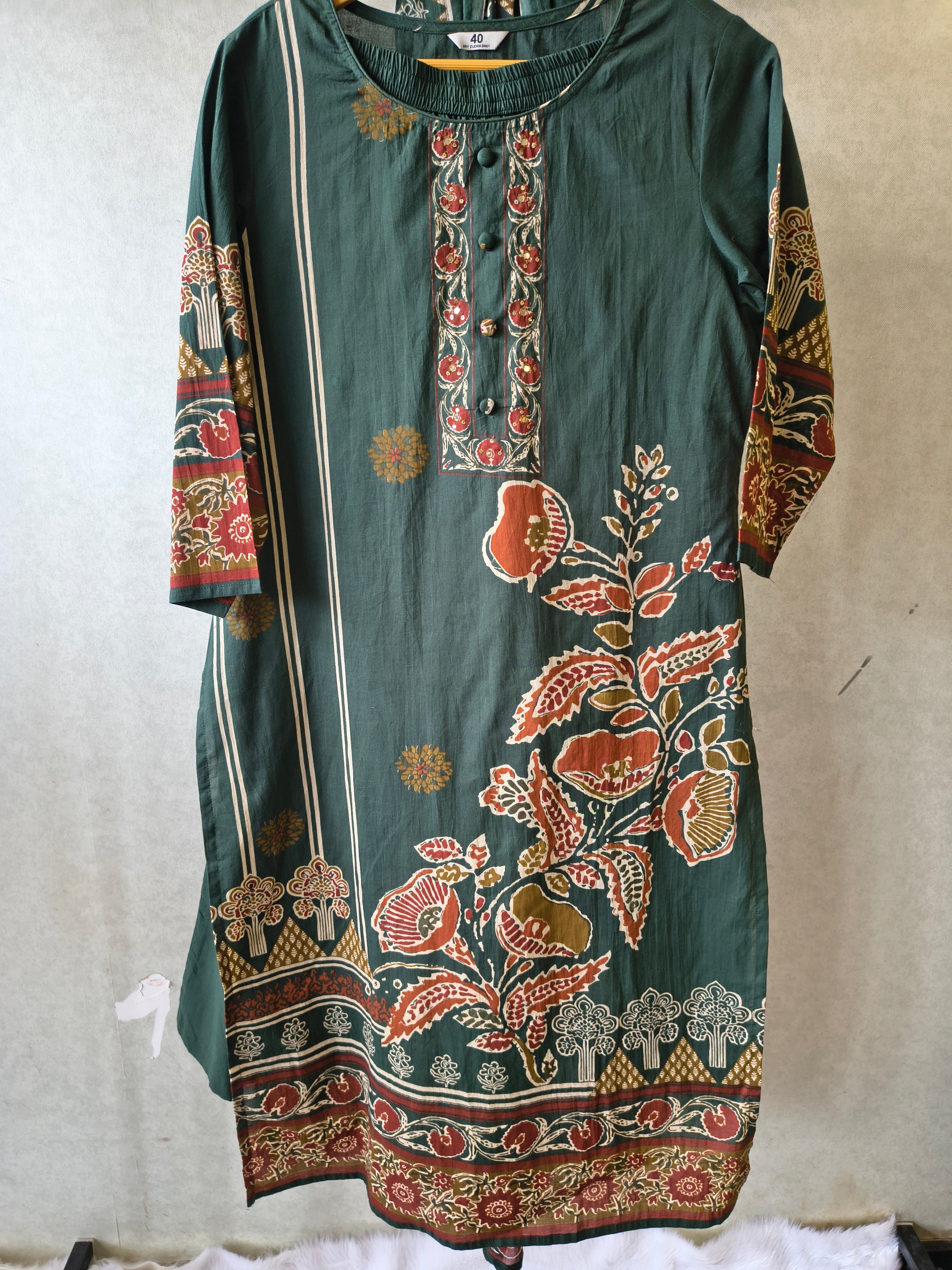 Image of Emerald Green Floral Printed Three-Piece Cotton Kurta Set with Dupatta