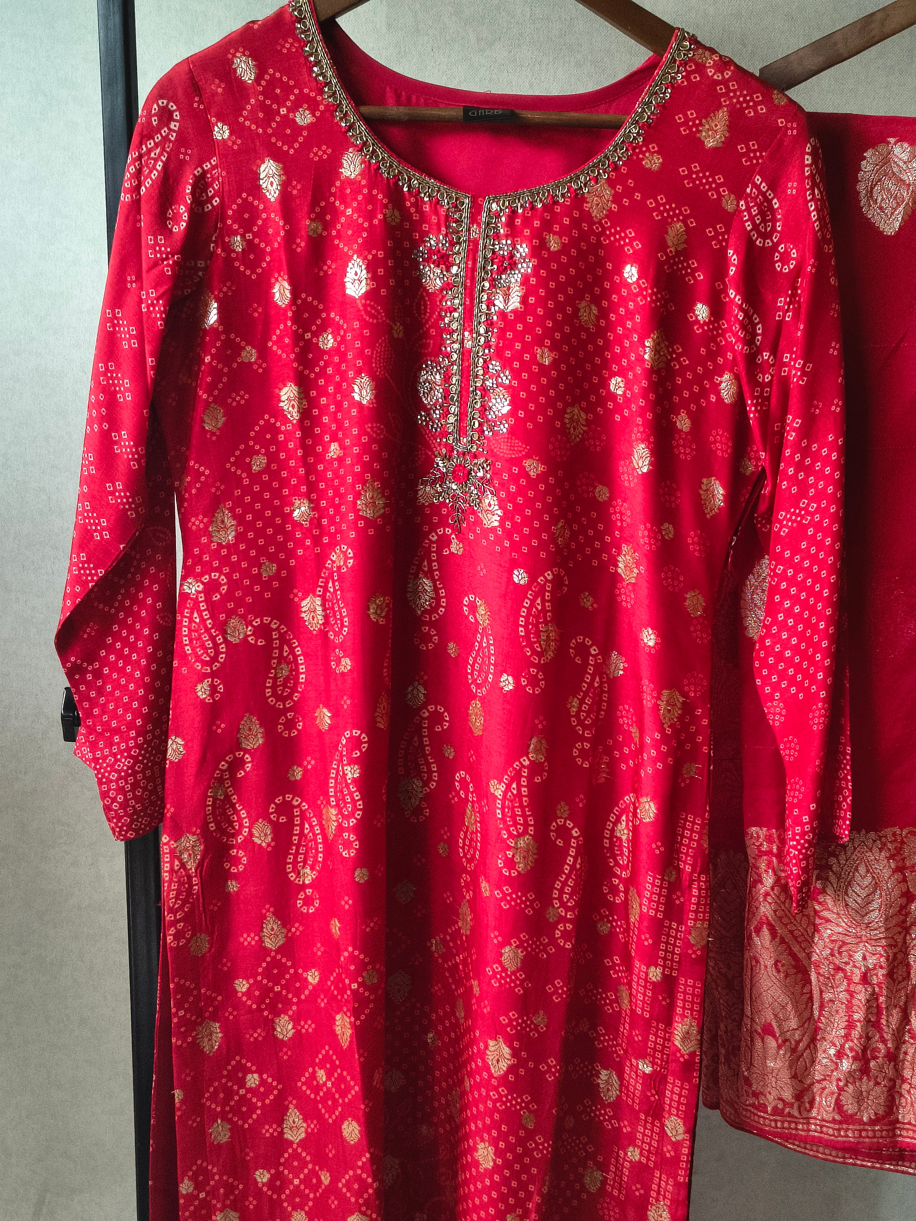 Image of Premium Crimson Red Zari Woven Kurta with Straight Pants & Banarasi Border Dupatta Set