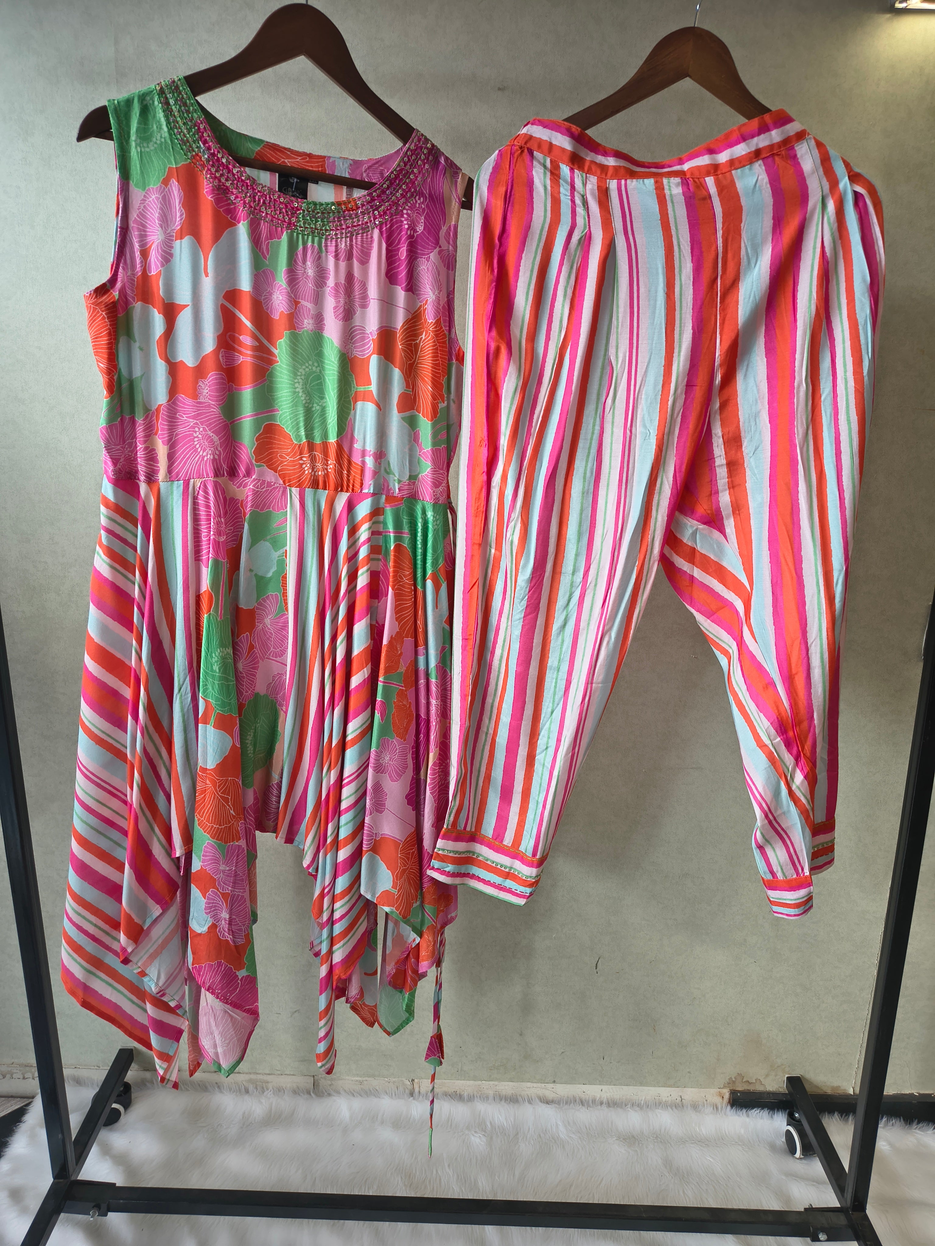 Image of Premium Tropical Floral Handkerchief Kurta with Striped Tapered Pants Co-Ord Set