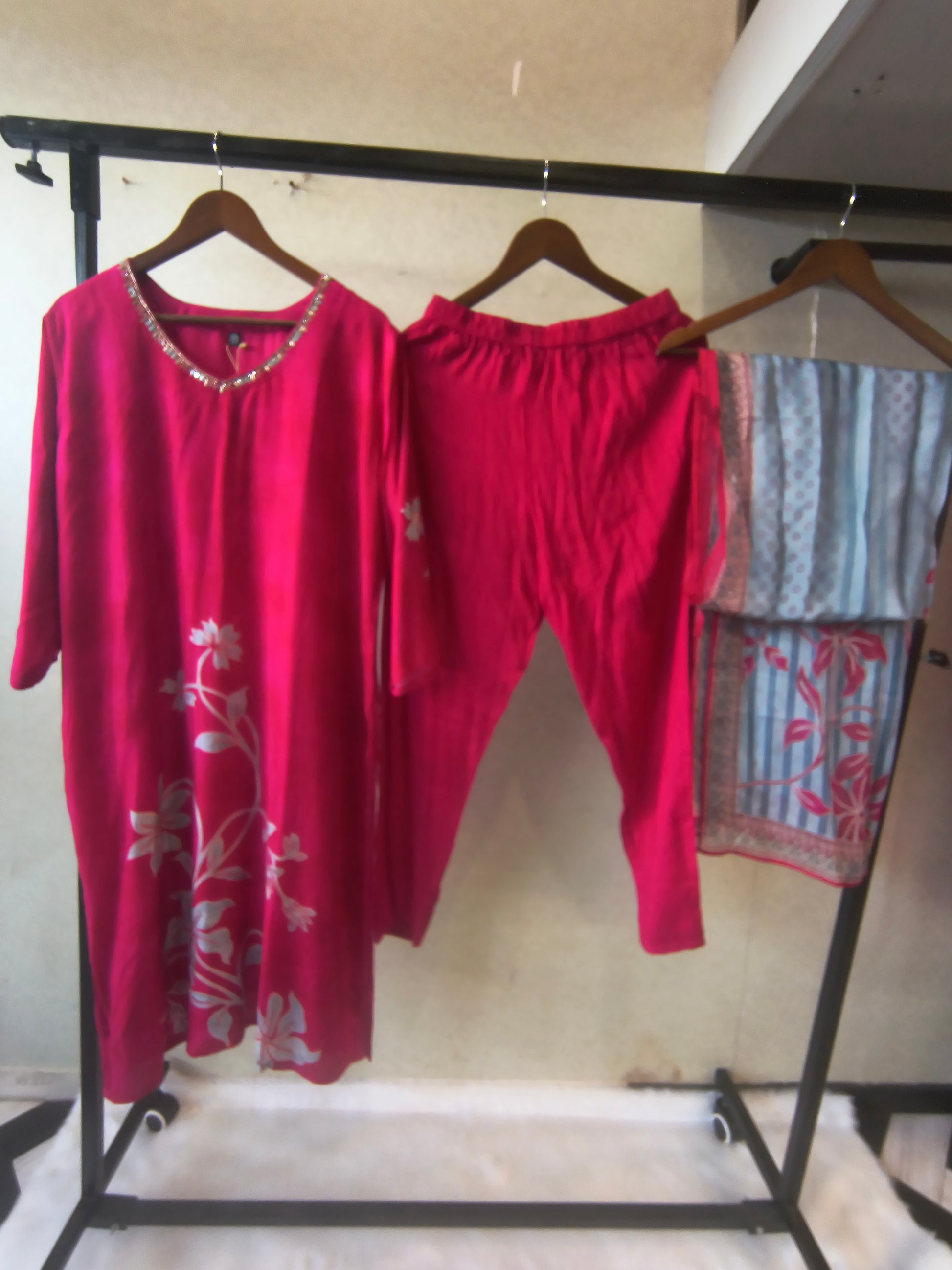 Premium Fuchsia Floral Printed Kurta Set with Embellished Neckline & Contrast Dupatta