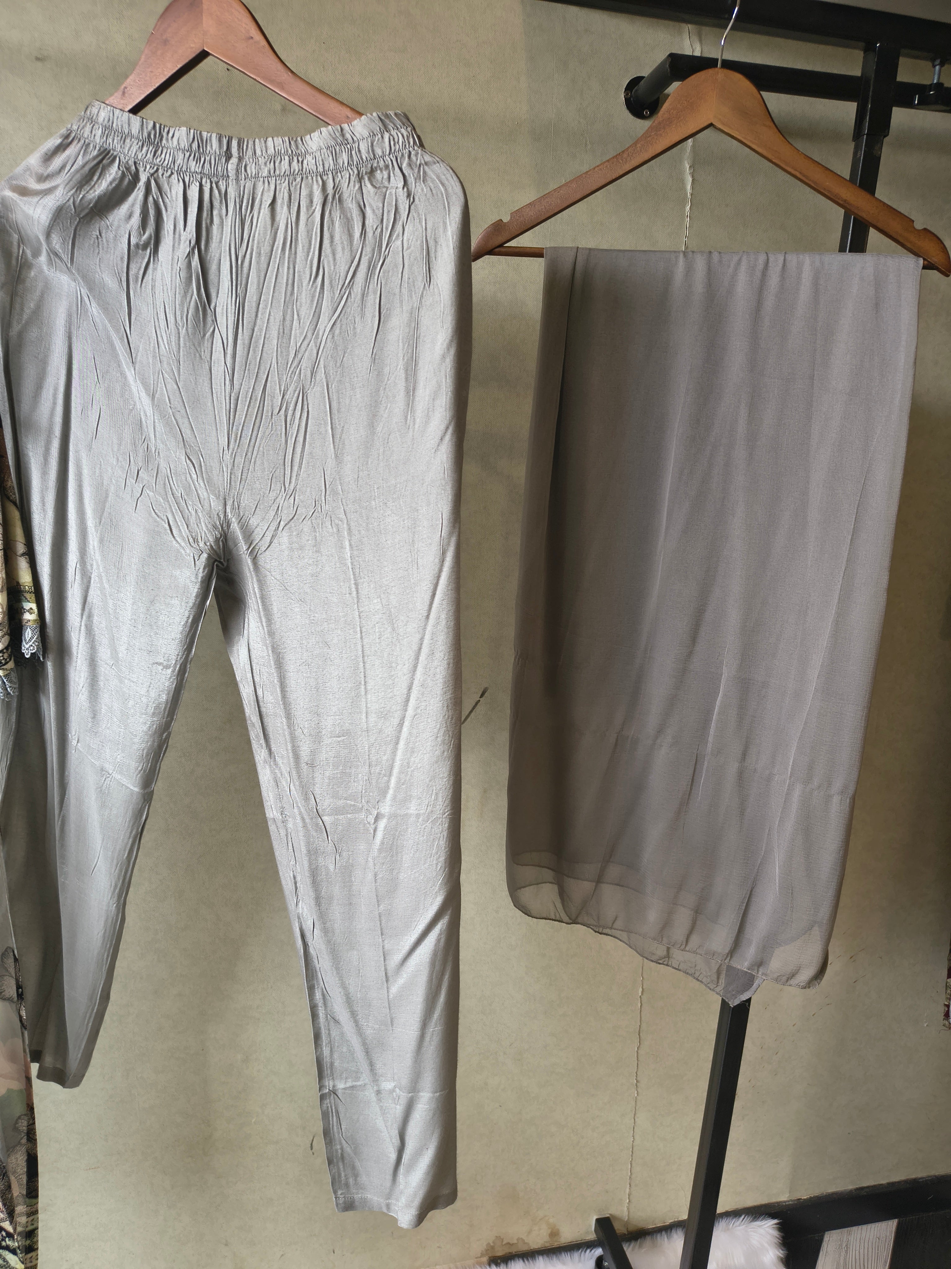Image of Premium Grey Floral Printed Kurta Set with Solid Pants & Chiffon Dupatta