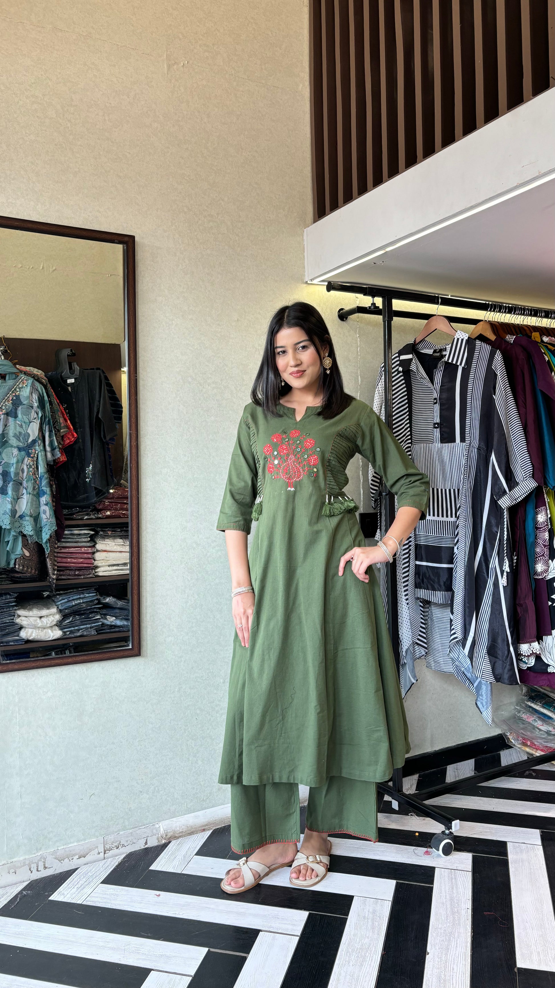 Tadko Designer 2 Piece Set