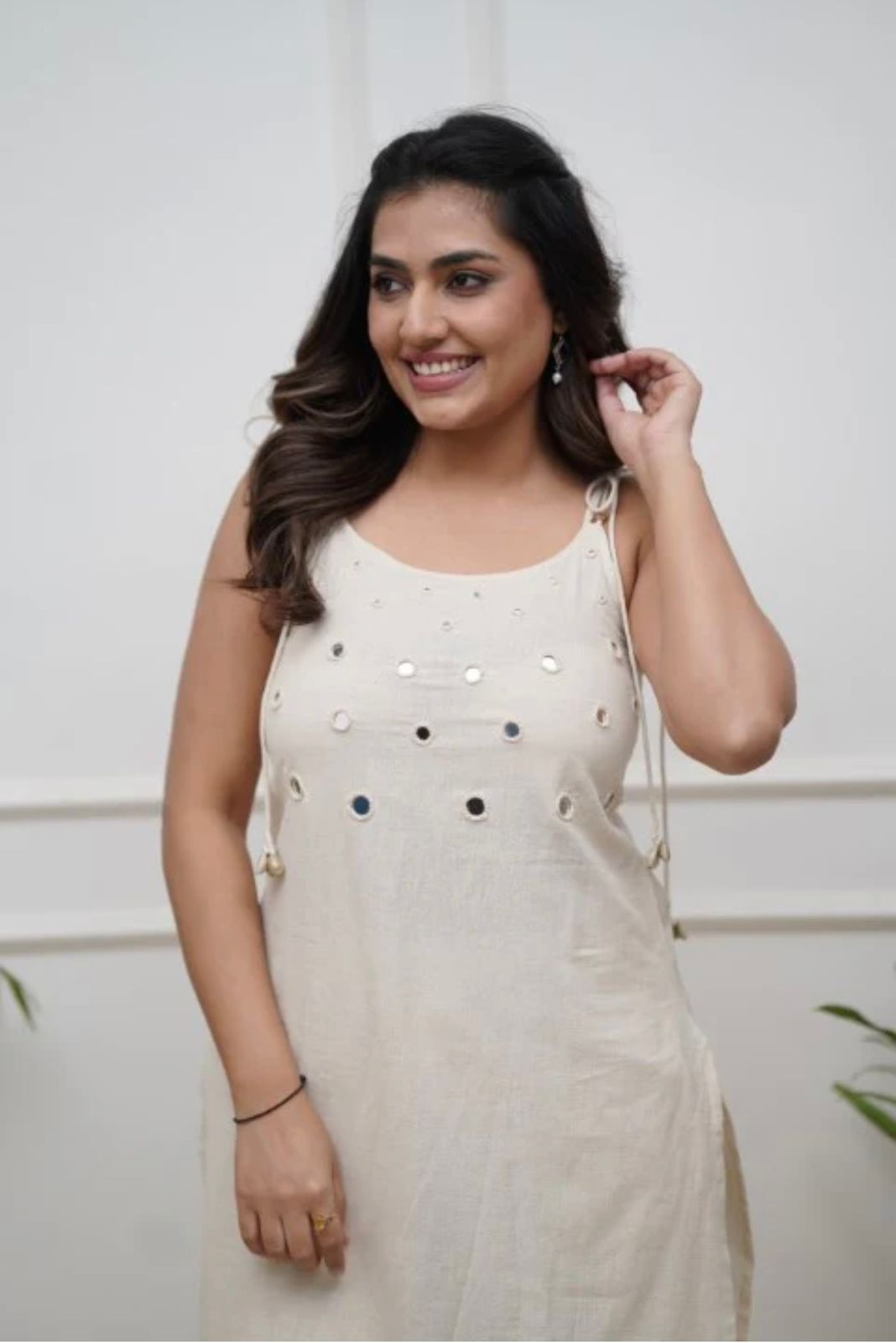 Pure Cotton Sleeveless (Sleeves Attached) with center Mirror Hand work kurti Set - 2 piece