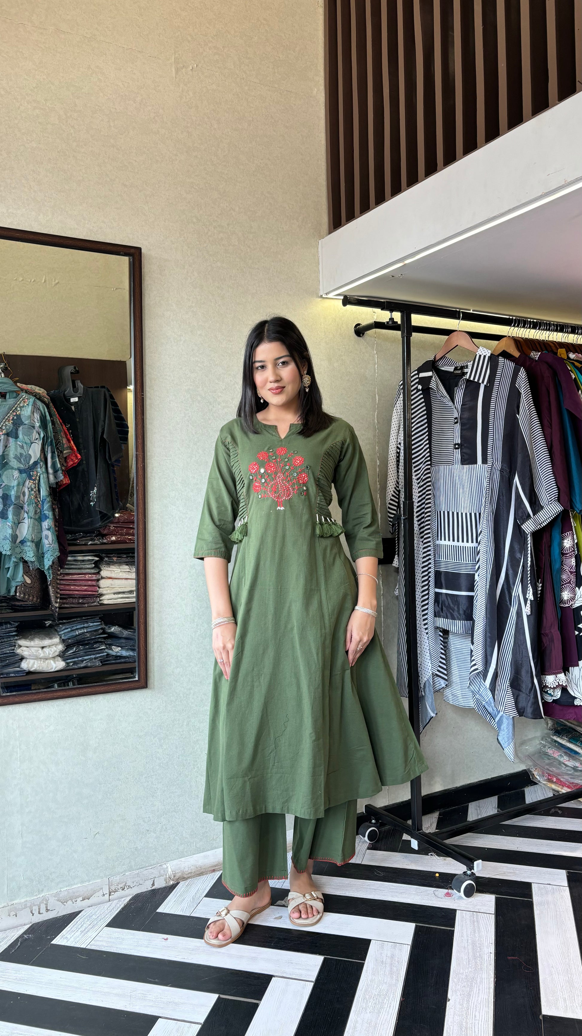 Tadko Designer 2 Piece Set