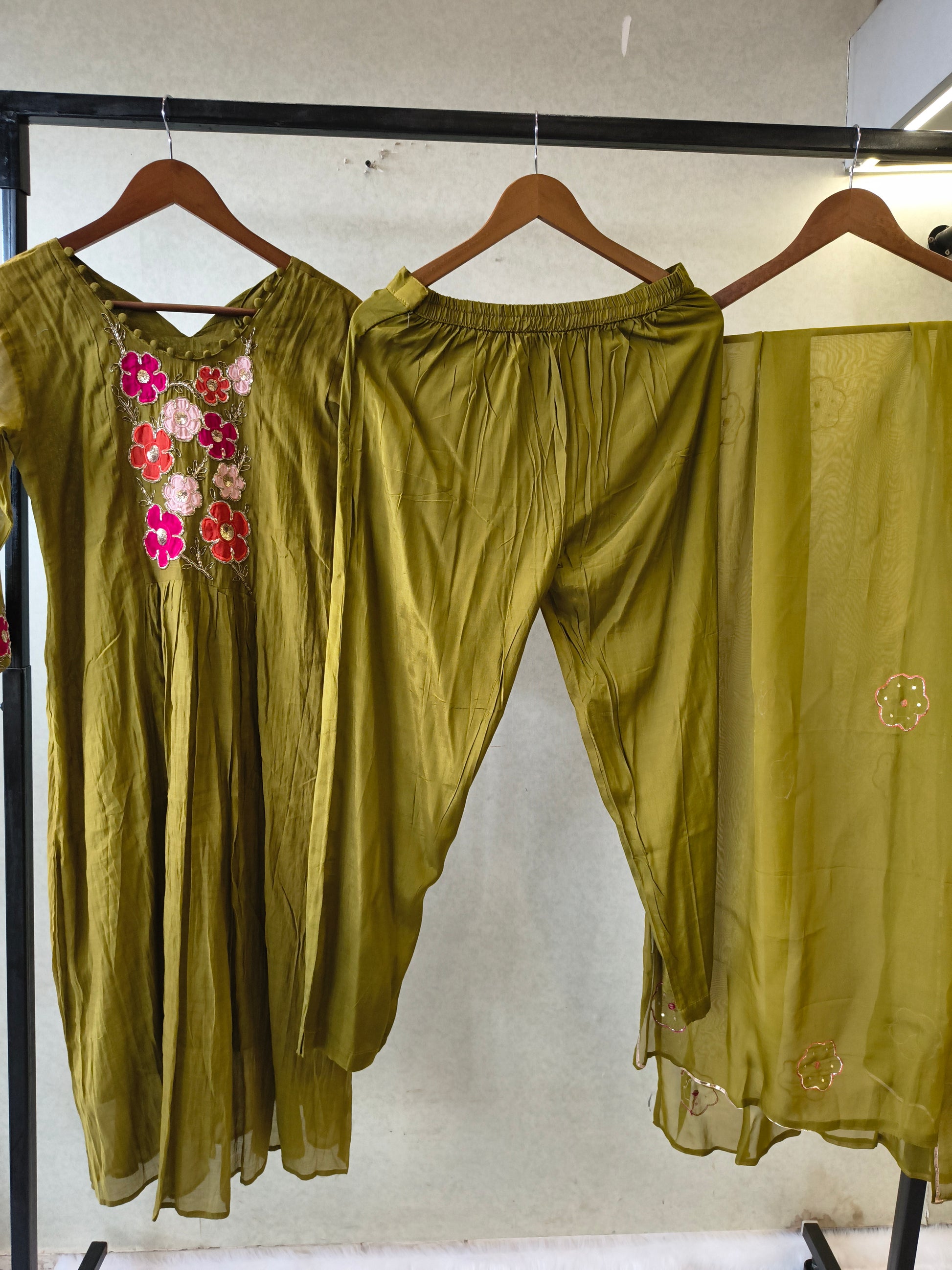 Olive Green Floral Hand-Embroidered Kurta Set with Organza Dupatta | Premium 3 Piece Ethnic Suit