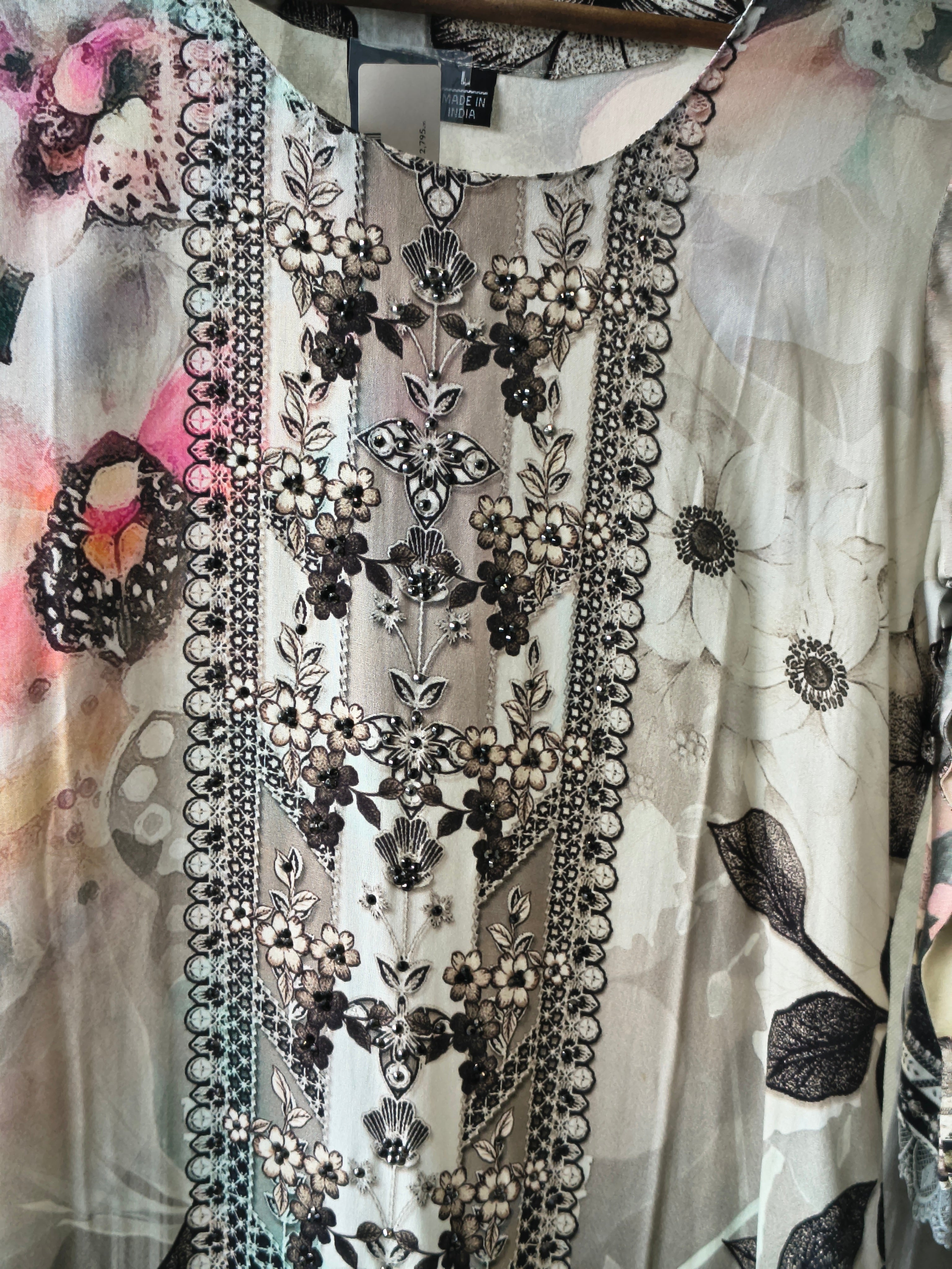Image of Premium Grey Floral Printed Kurta Set with Solid Pants & Chiffon Dupatta