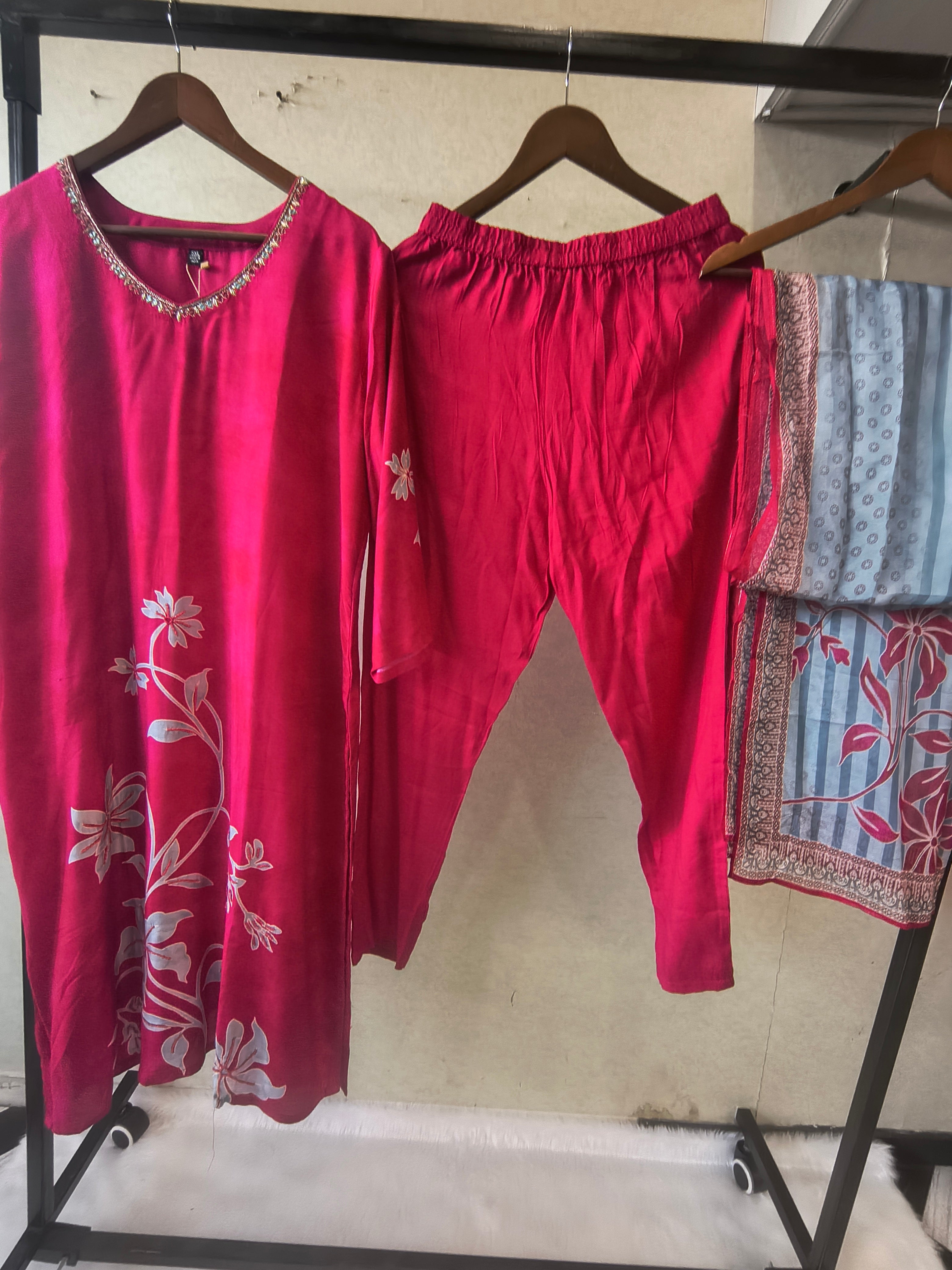 Image of Premium Fuchsia Floral Printed Kurta Set with Embellished Neckline & Contrast Dupatta
