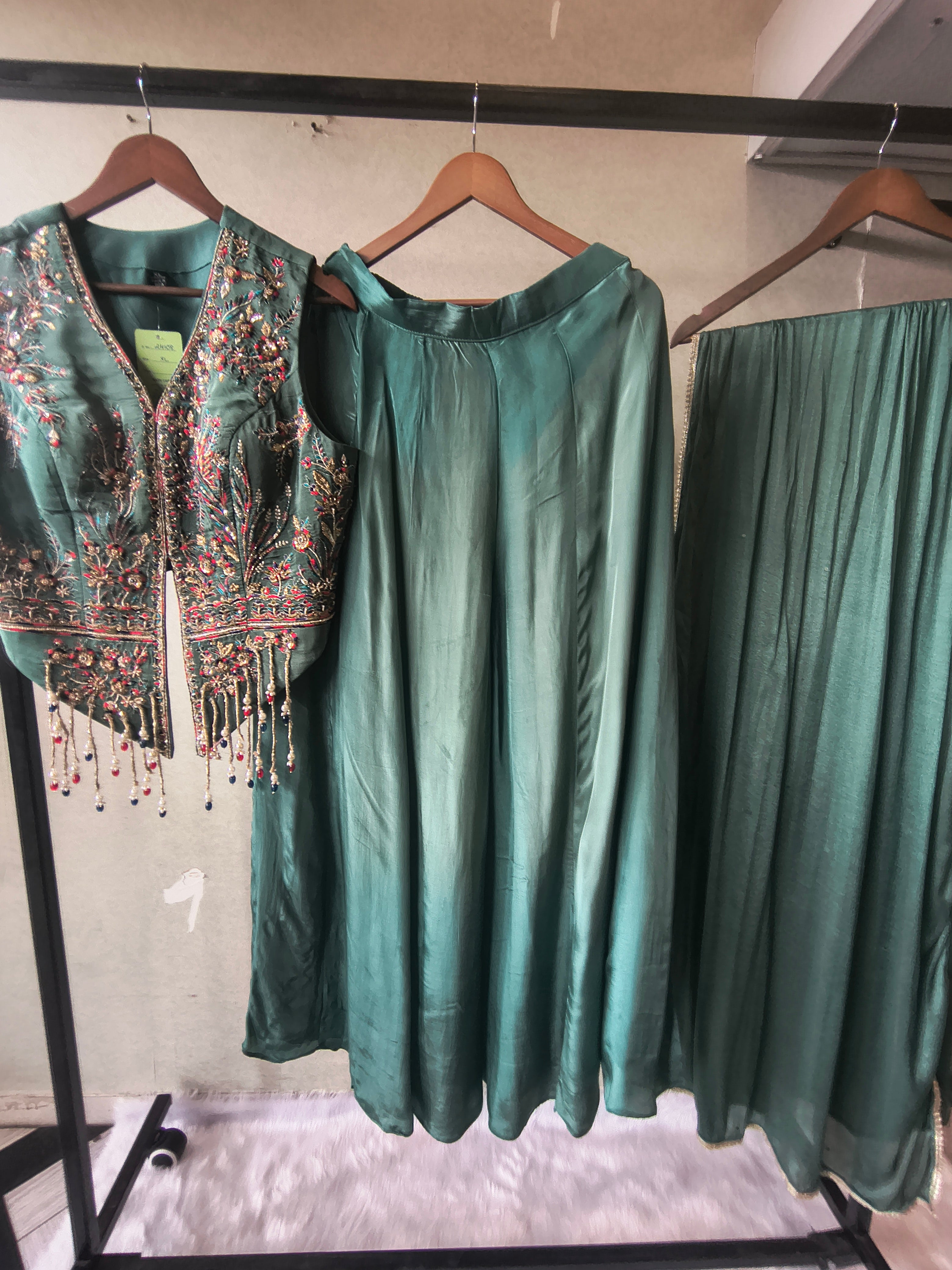 Image of Premium Emerald Green Satin Silk 3-Piece Lehenga Set with Hand Embroidered Crop Jacket & Dupatta