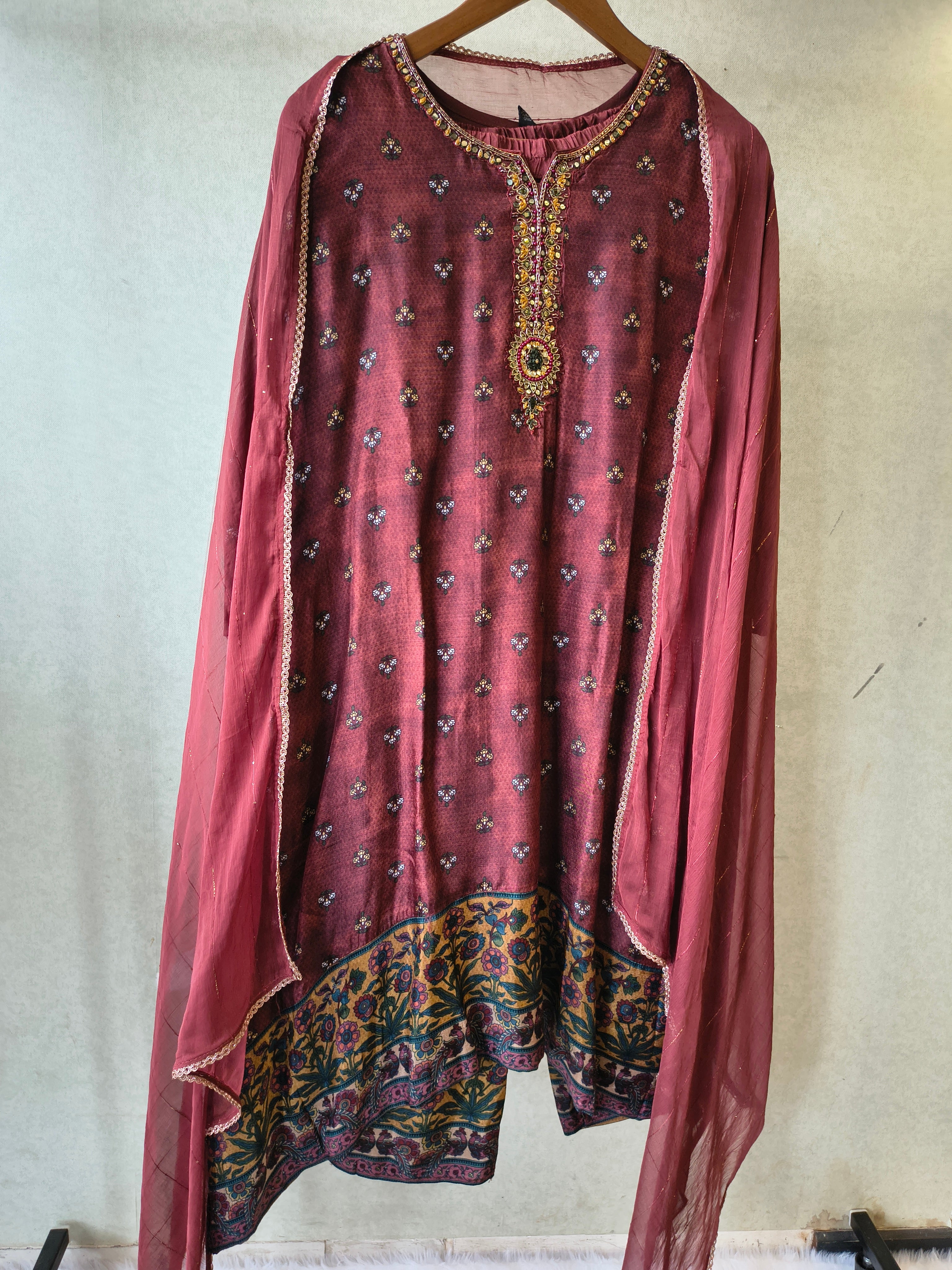 Image of Premium Wine Floral Border Kurta with Straight Pants & Shimmer Dupatta Set
