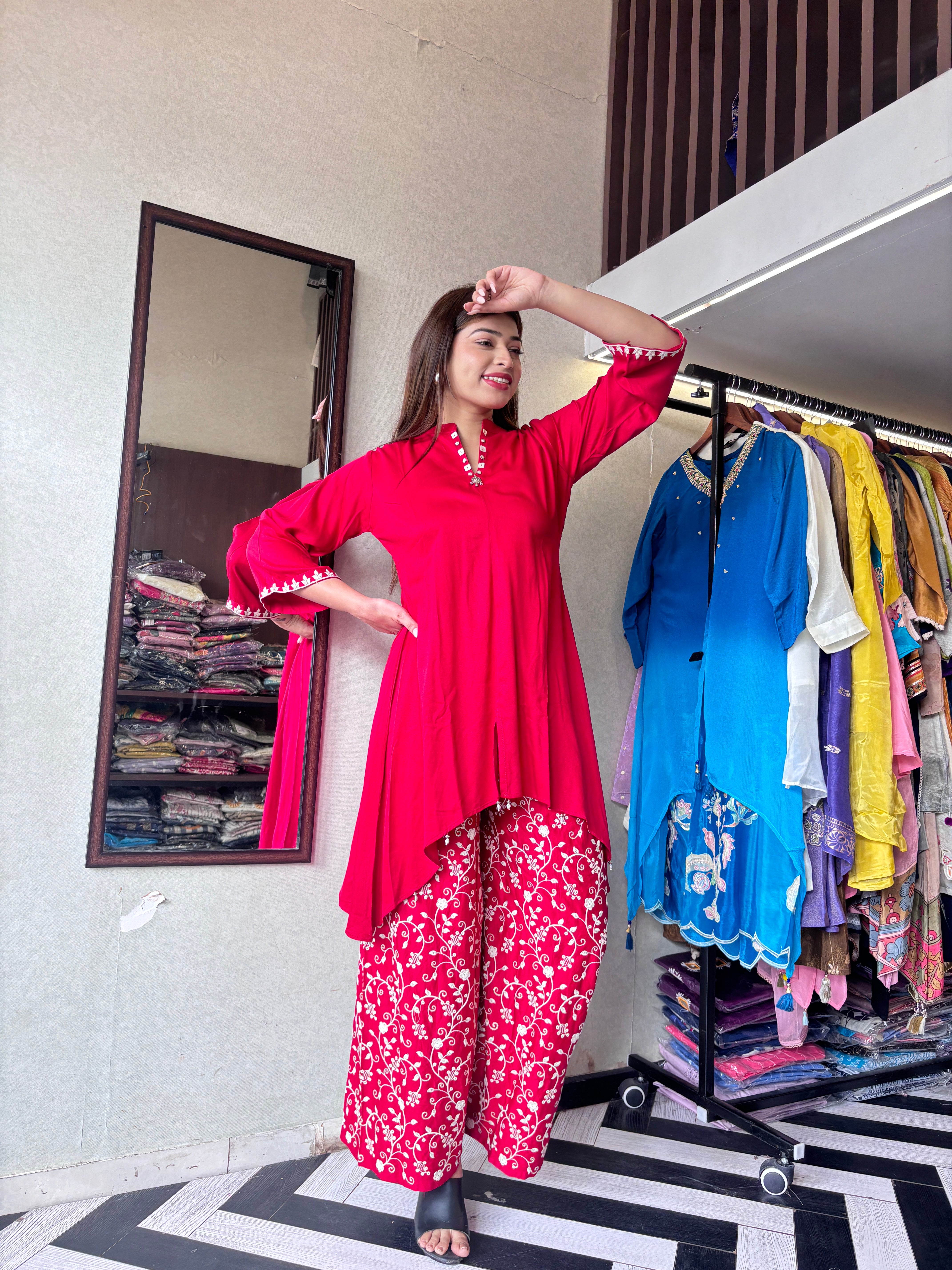 Image of Pure Gaji Silk with Crepe Fabric Coord Set ( Thread Work )