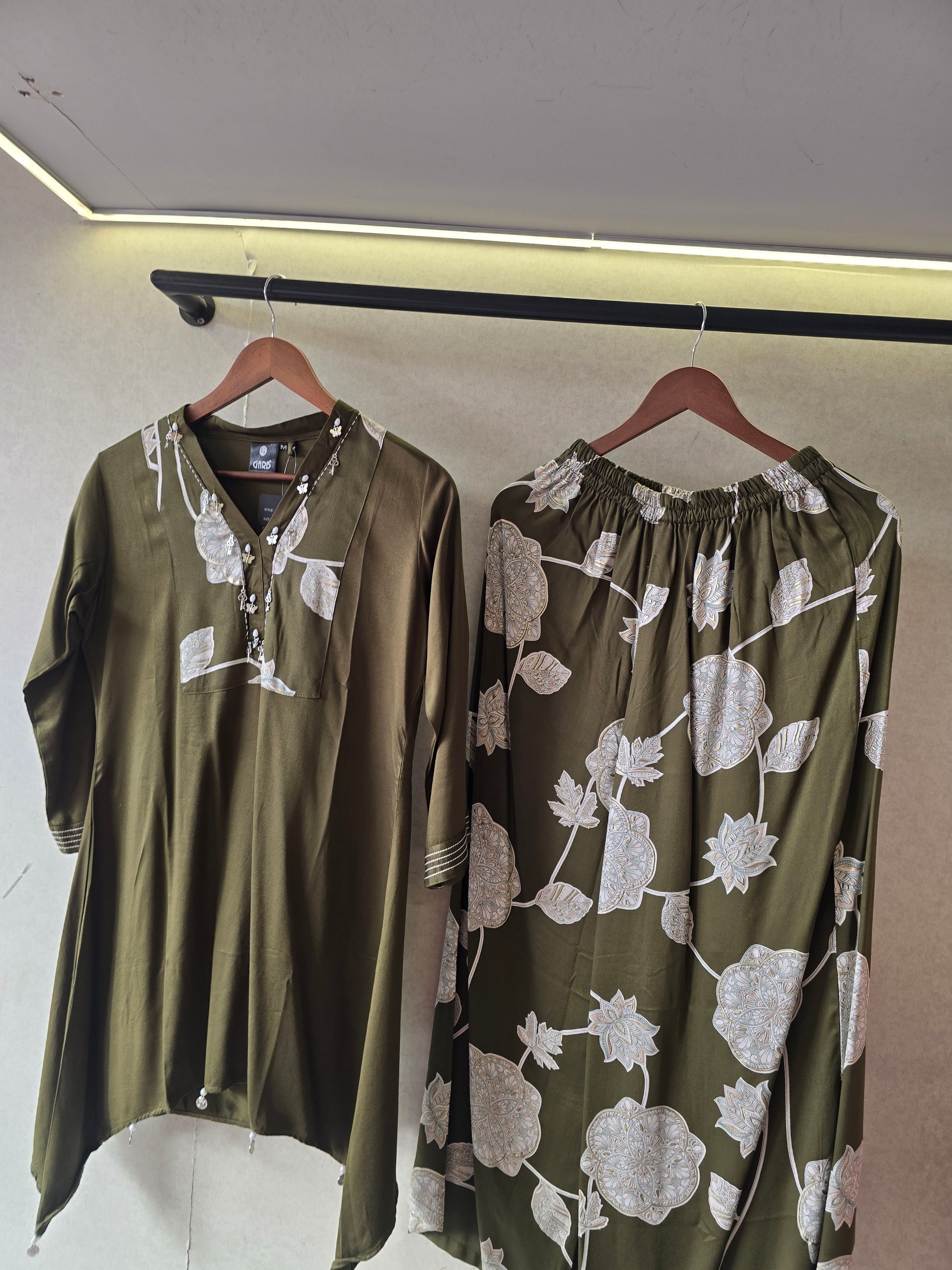 Olive Botanical Print Co-Ord Set