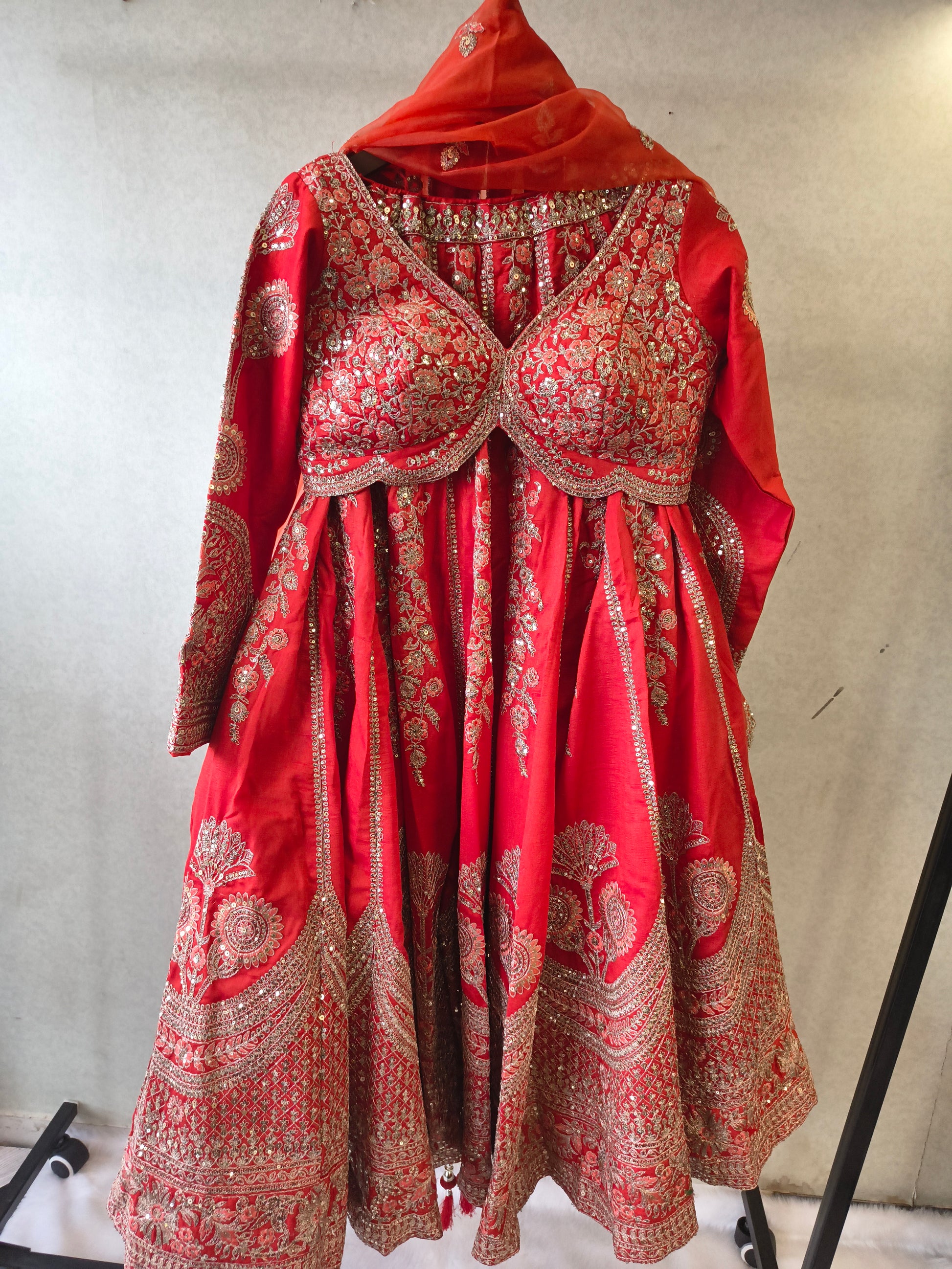 Bridal Red Heavy Embroidered Lehenga Set with Designer Blouse & Organza Dupatta | Premium Wedding Collection
