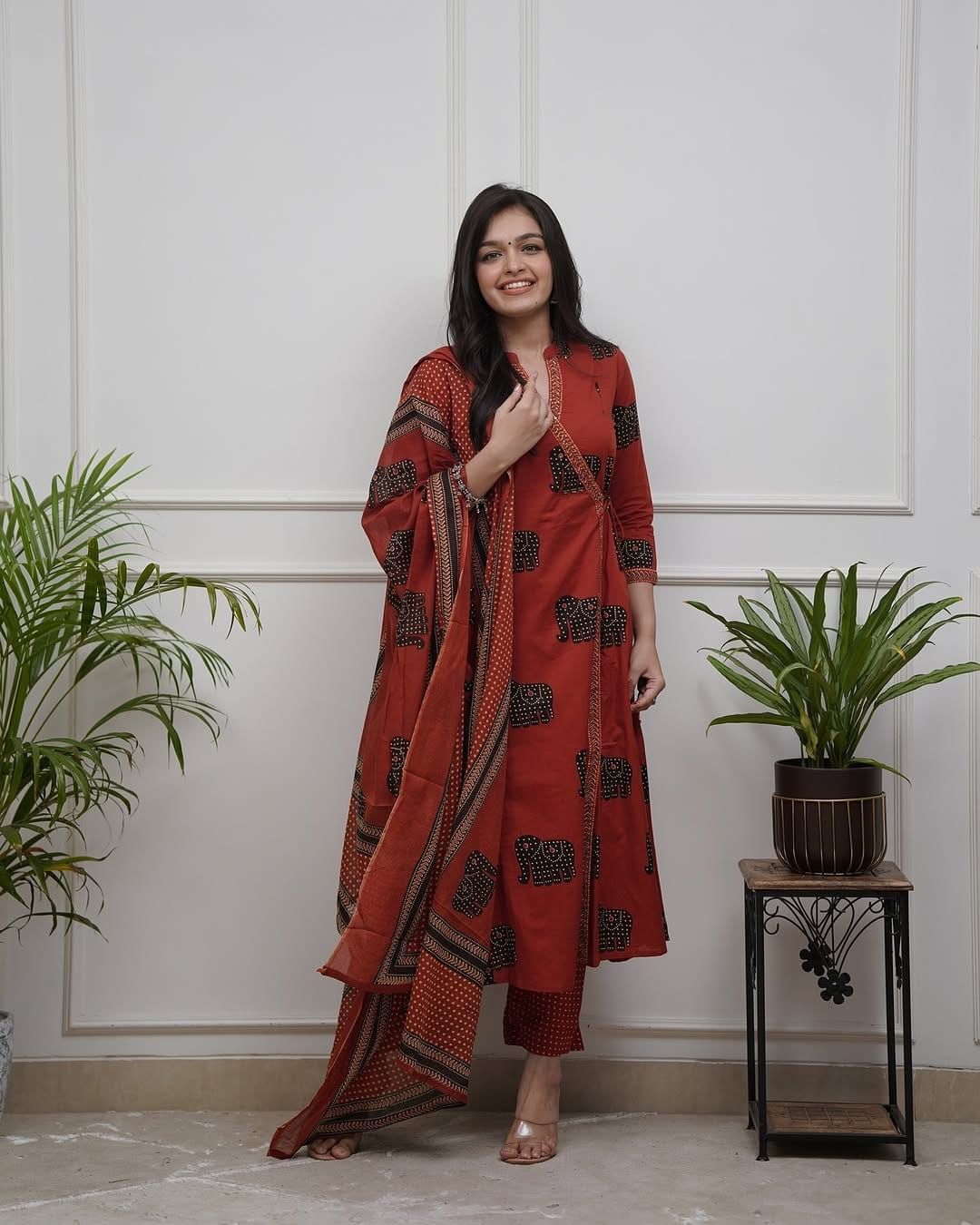 Hathi Print Embroidery Cotton Kurti Set
